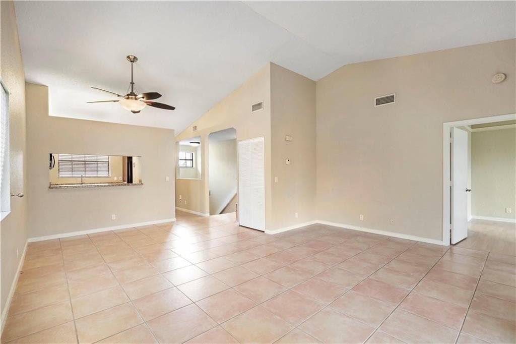 912 Congressional Way, Deerfield Beach, FL 33442 — photo 5 of 26