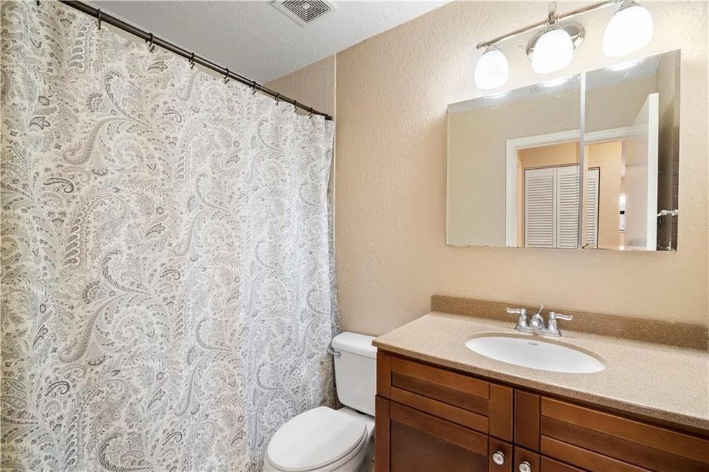912 Congressional Way, Deerfield Beach, FL 33442 — photo 12 of 26