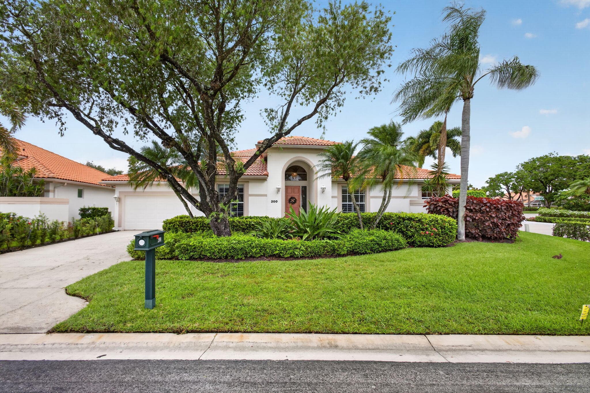 200 Eagleton Estates Boulevard, Palm Beach Gardens, FL 33418 — photo 1 of 83