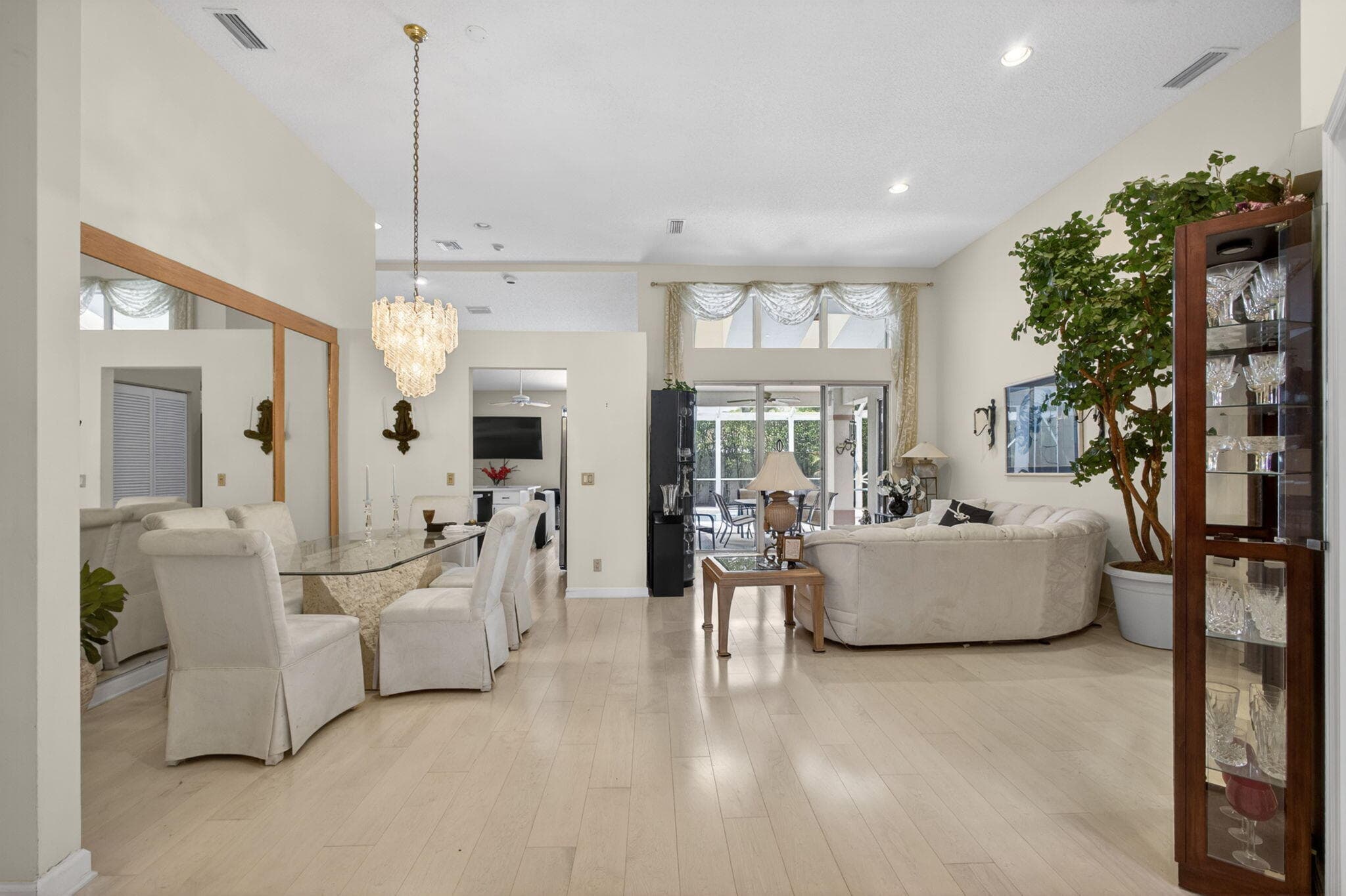 200 Eagleton Estates Boulevard, Palm Beach Gardens, FL 33418 — photo 8 of 83
