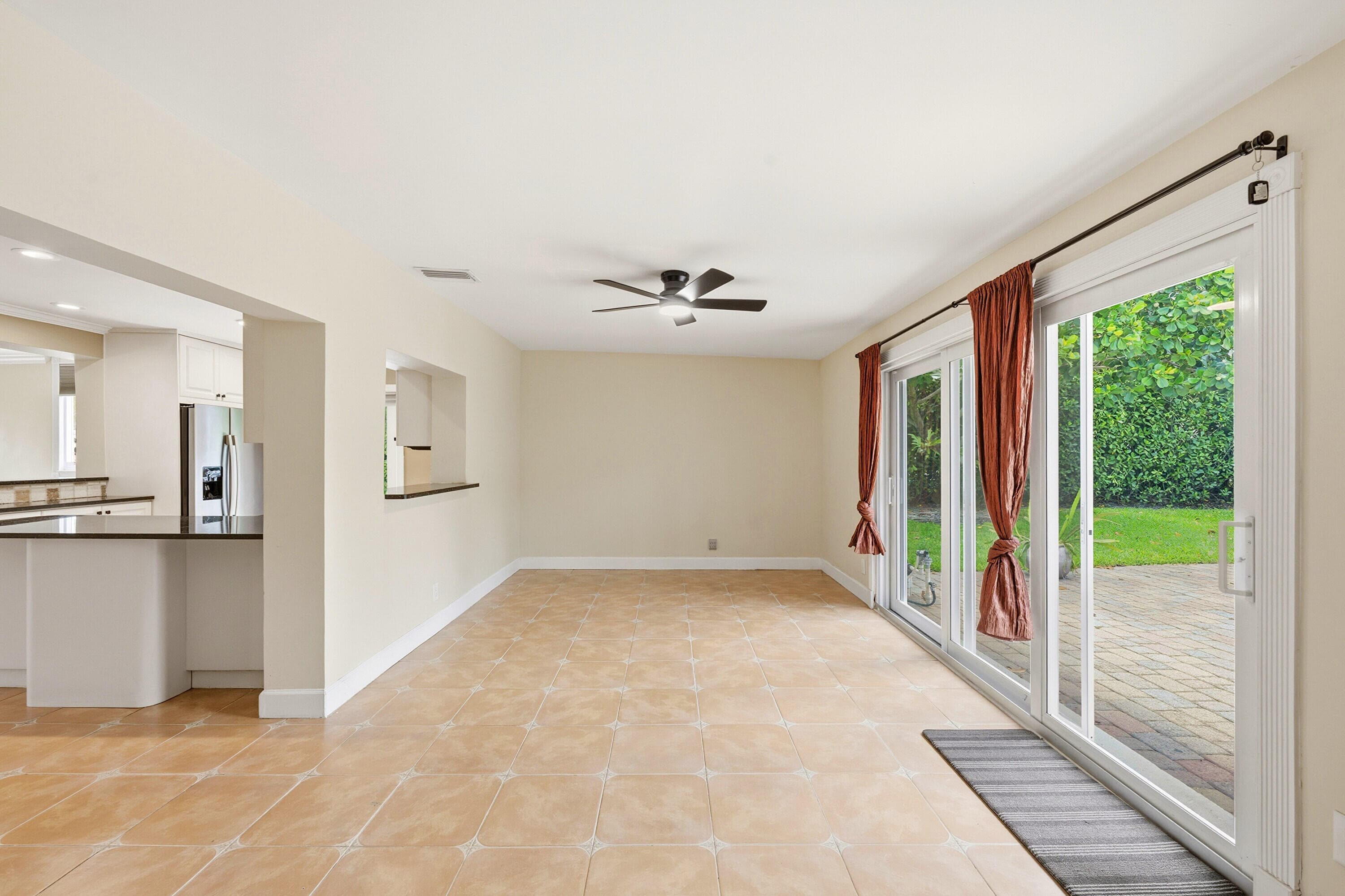 2811 NE 16th Street, Pompano Beach, FL 33062 — photo 10 of 54
