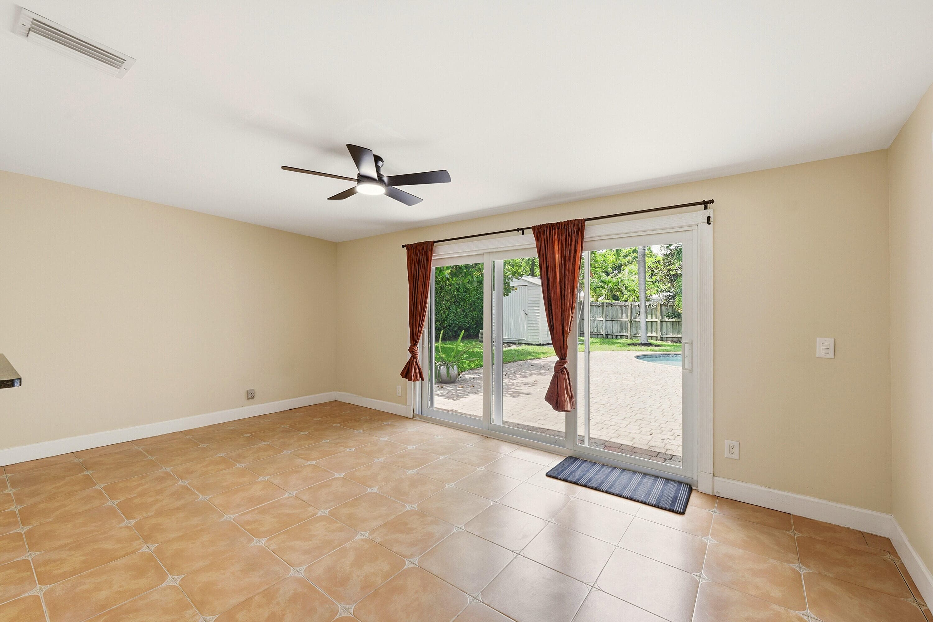 2811 NE 16th Street, Pompano Beach, FL 33062 — photo 27 of 54