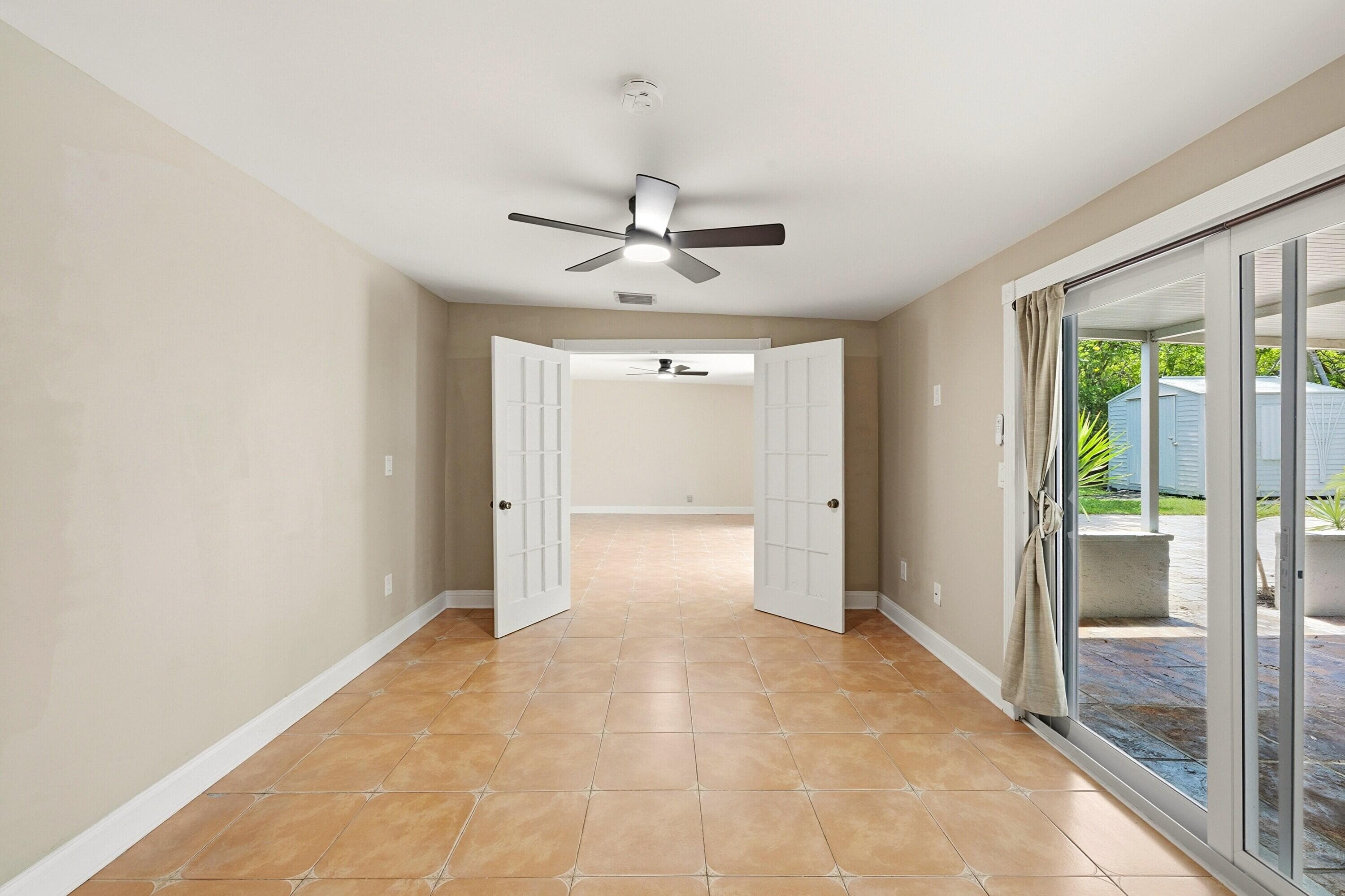 2811 NE 16th Street, Pompano Beach, FL 33062 — photo 30 of 54
