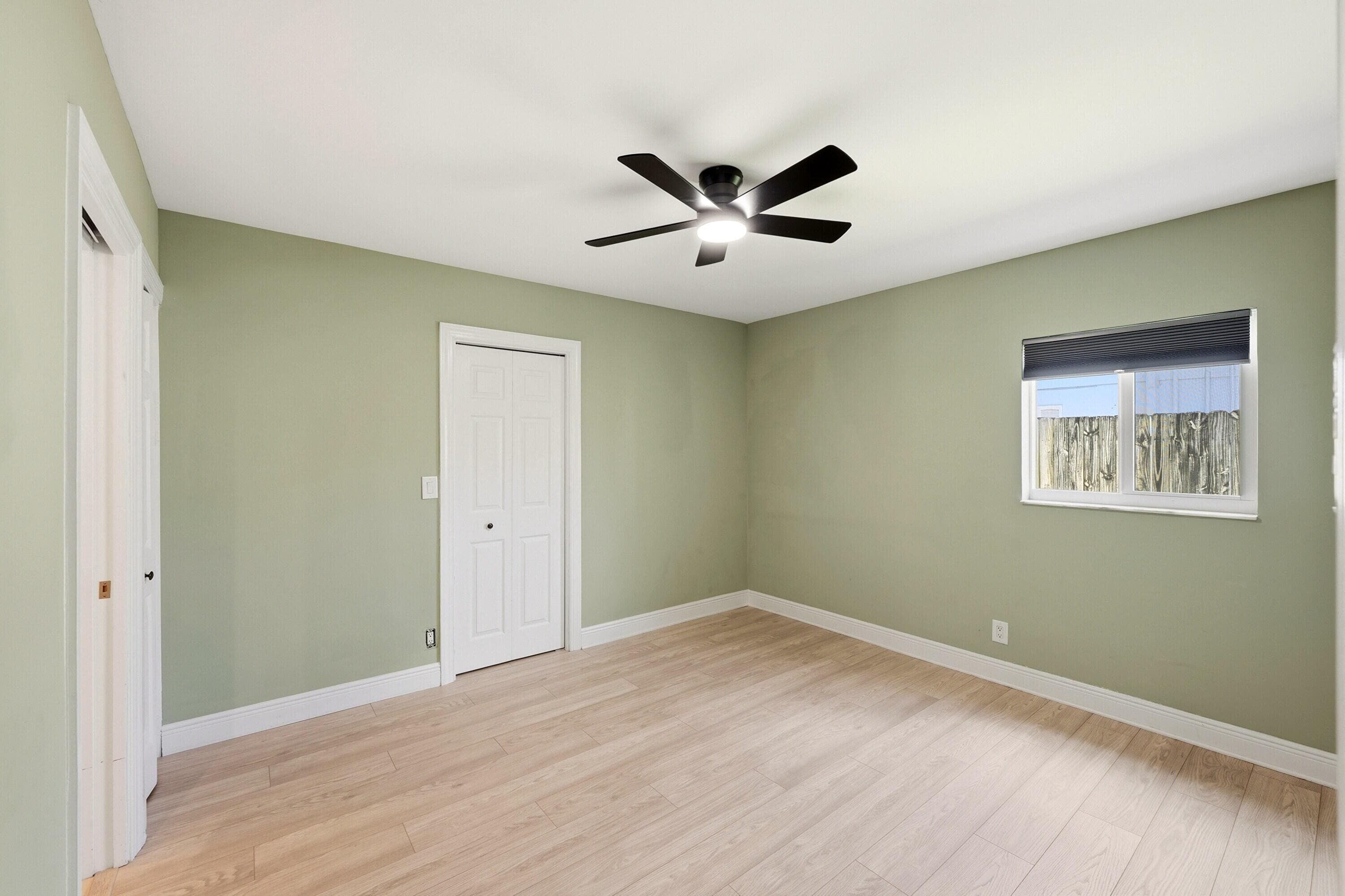 2811 NE 16th Street, Pompano Beach, FL 33062 — photo 31 of 54