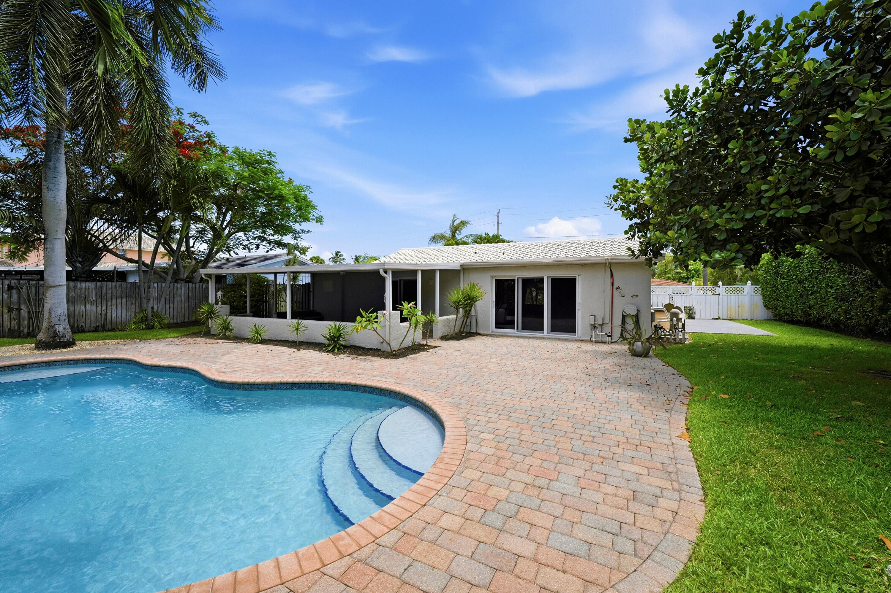 2811 NE 16th Street, Pompano Beach, FL 33062 — photo 40 of 54