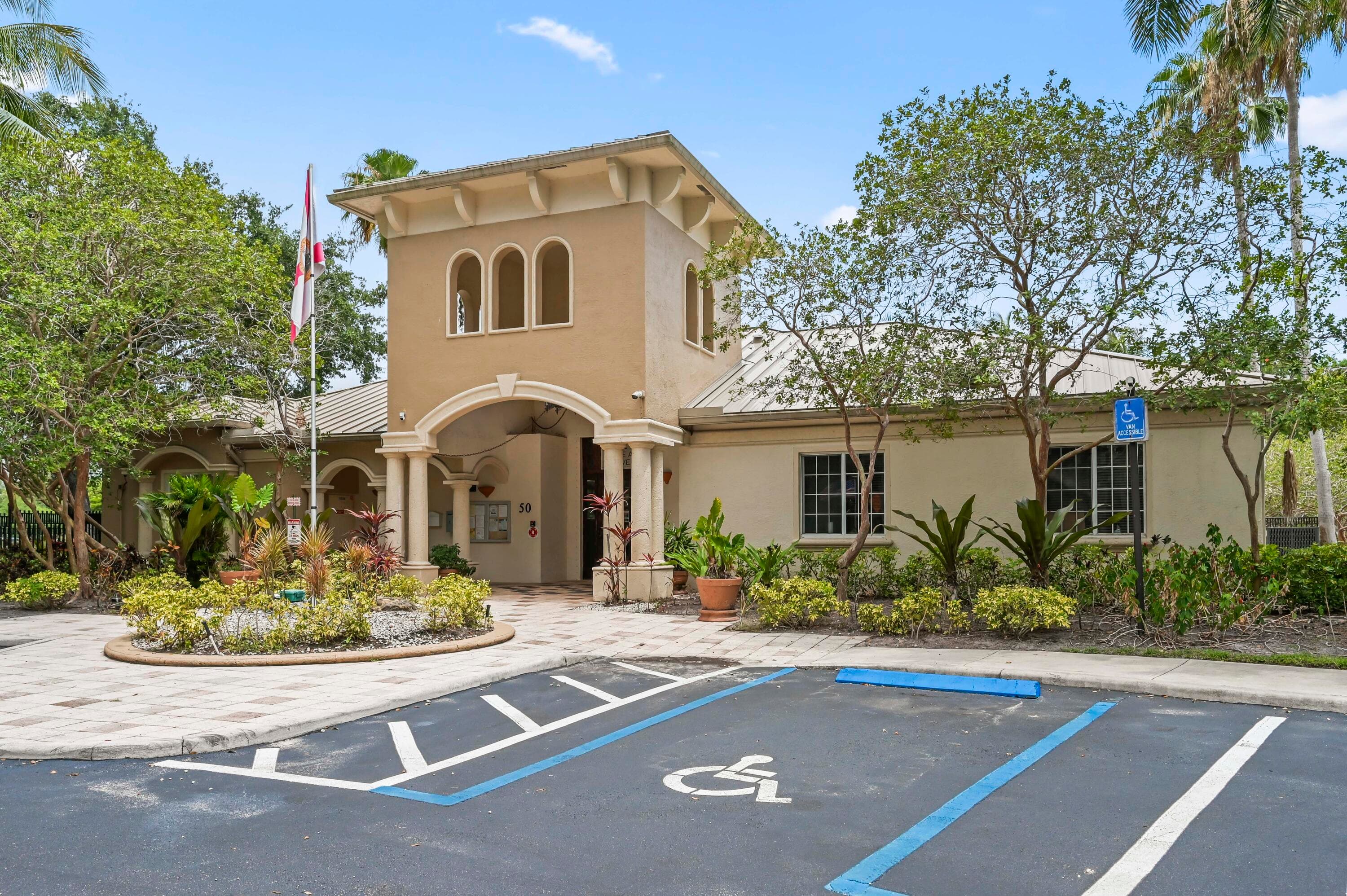 1100 S Crestwood Ct S S 1109, Royal Palm Beach, FL 33411 — photo 31 of 35