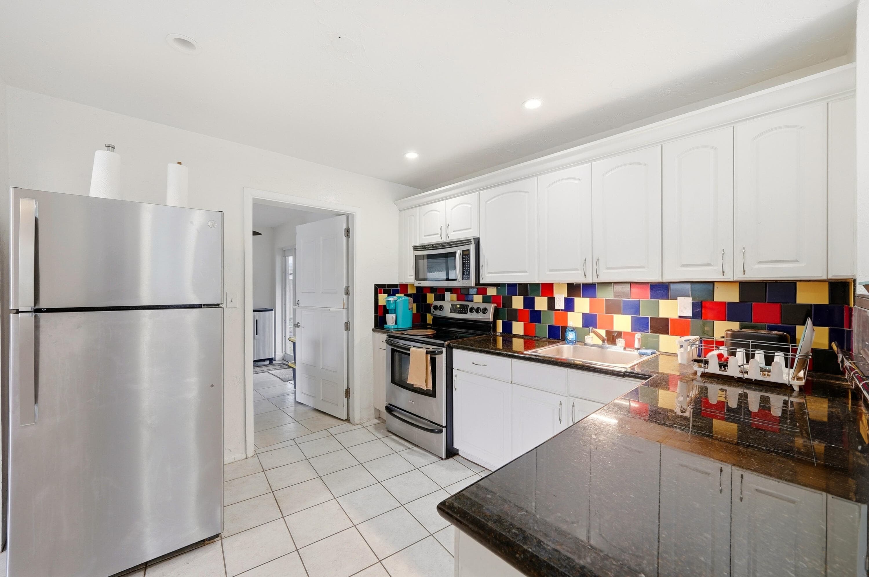 1431 NE 32nd Street, Pompano Beach, FL 33064 — photo 6 of 18