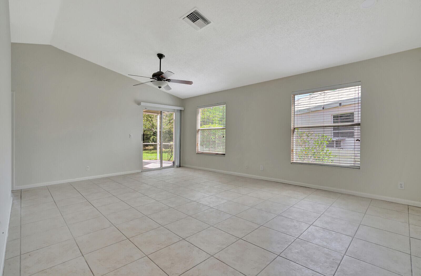1022 Island Manor Drive, Greenacres, FL 33413 — photo 12 of 33