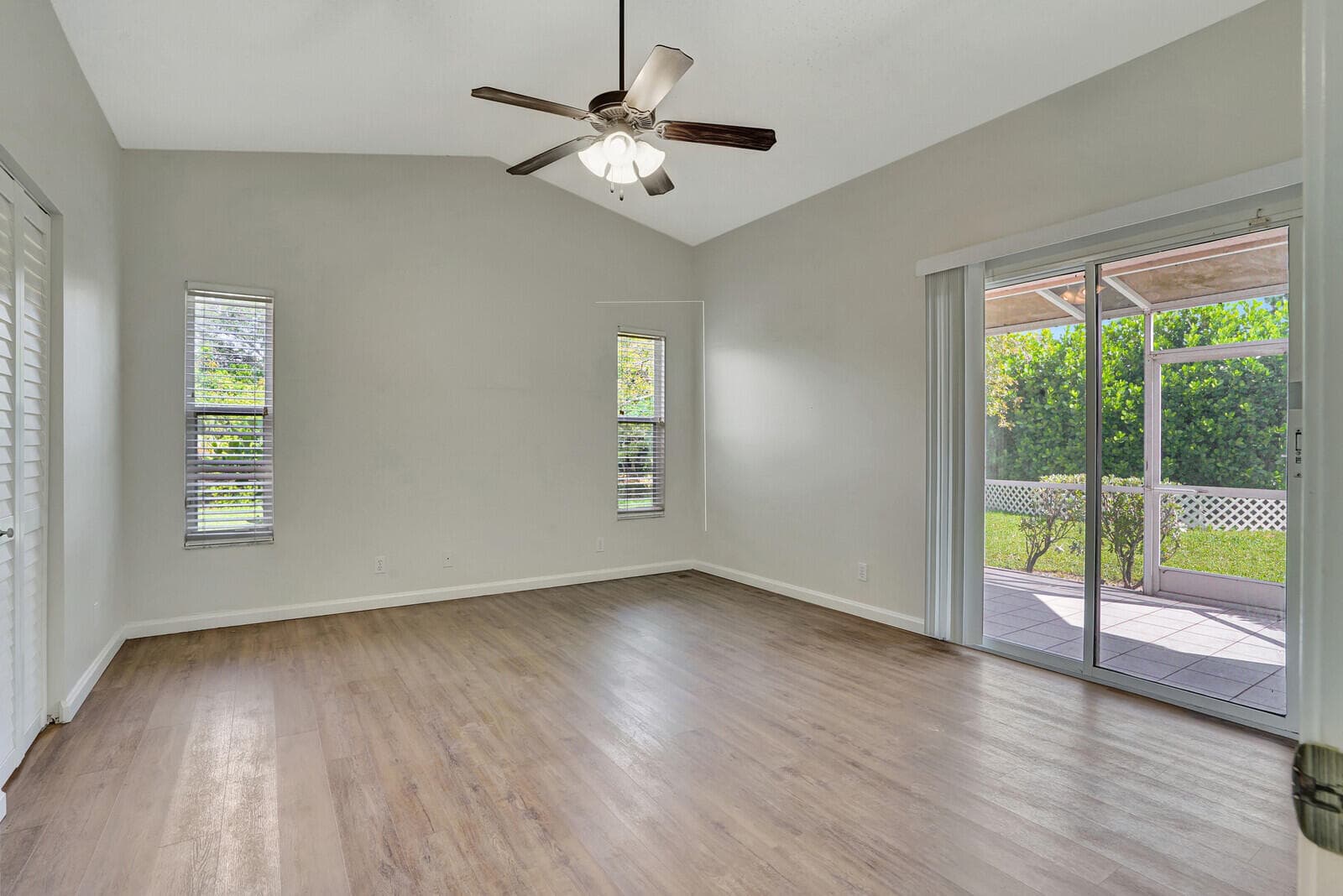 1022 Island Manor Drive, Greenacres, FL 33413 — photo 14 of 33