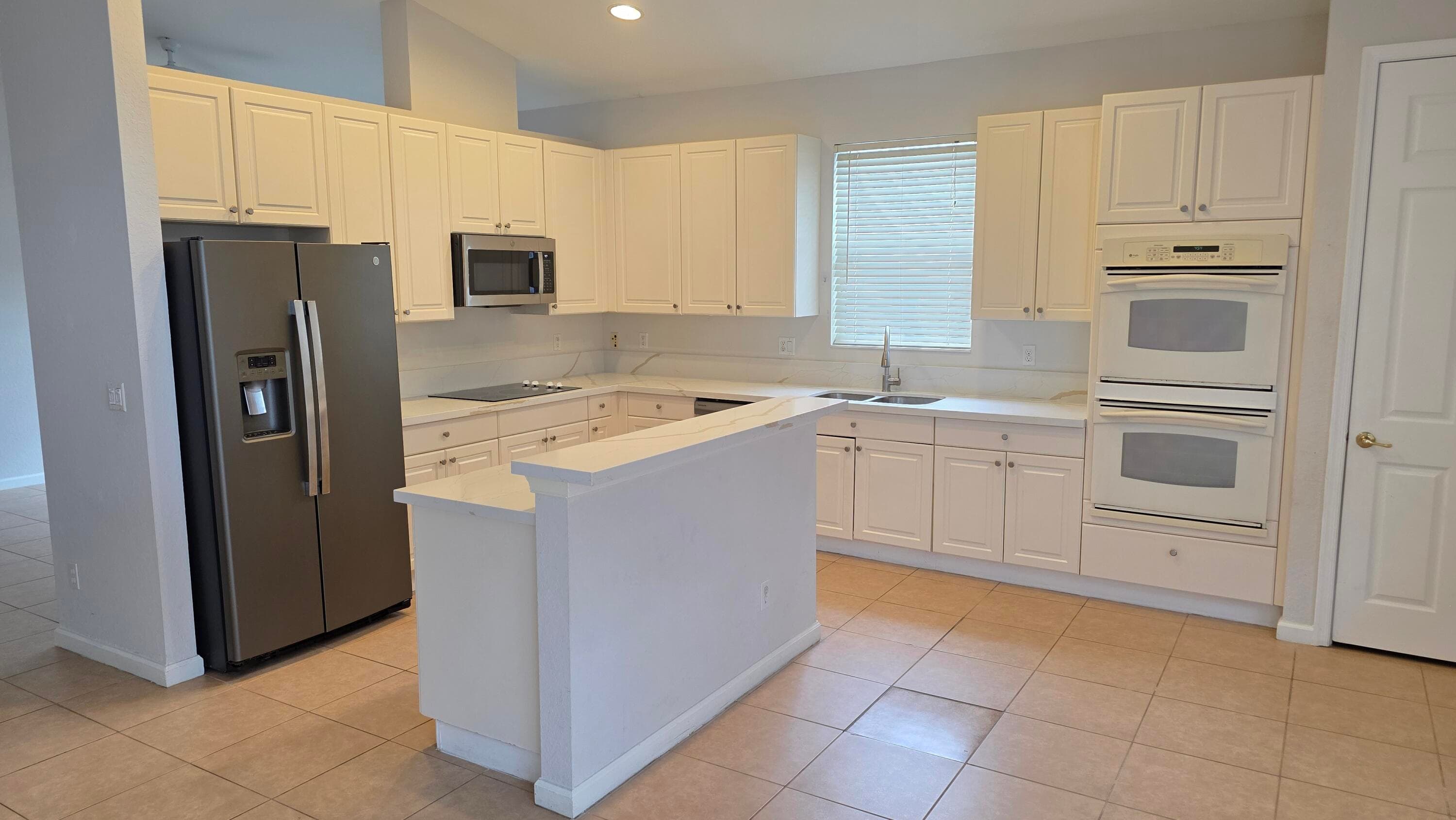 2264 SW Newport Isles Boulevard, Port St. Lucie, FL 34953 — photo 6 of 16