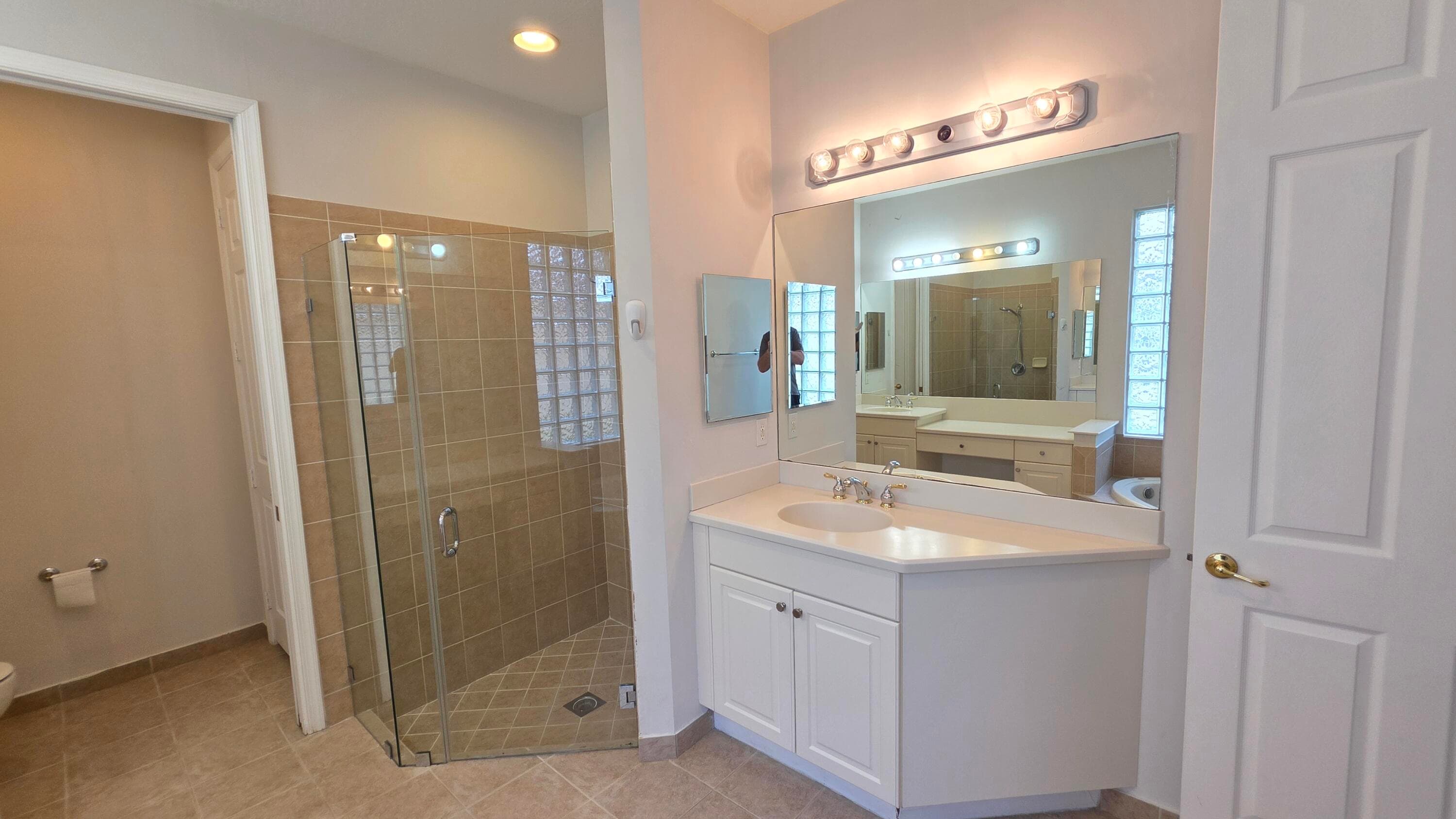 2264 SW Newport Isles Boulevard, Port St. Lucie, FL 34953 — photo 11 of 16