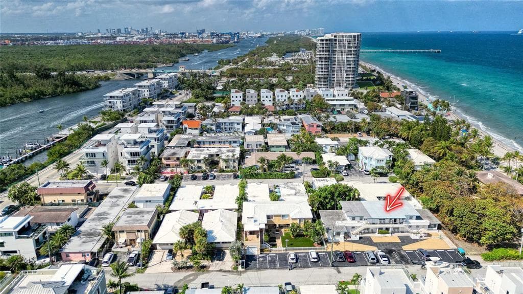 323 Elm Street 7, Hollywood, FL 33019 — photo 27 of 30