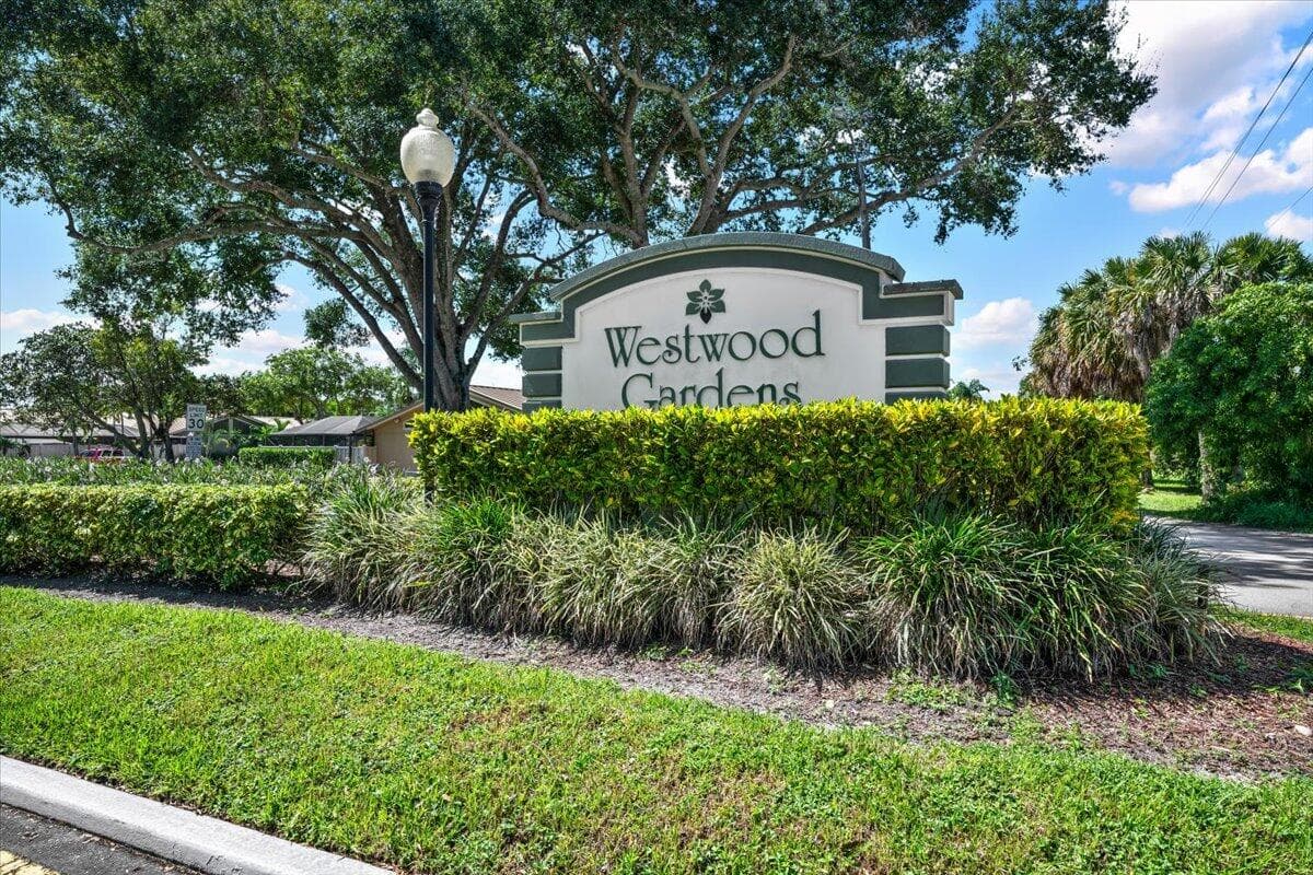 5715 Golden Eagle Circle, Palm Beach Gardens, FL 33418 — photo 35 of 48