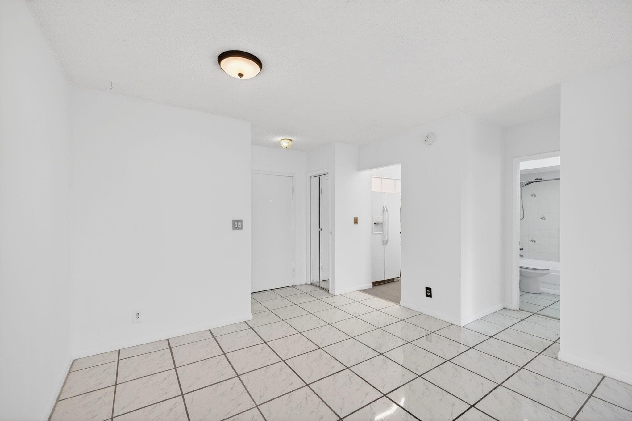720 Orton Avenue 704, Fort Lauderdale, FL 33304 — photo 12 of 53