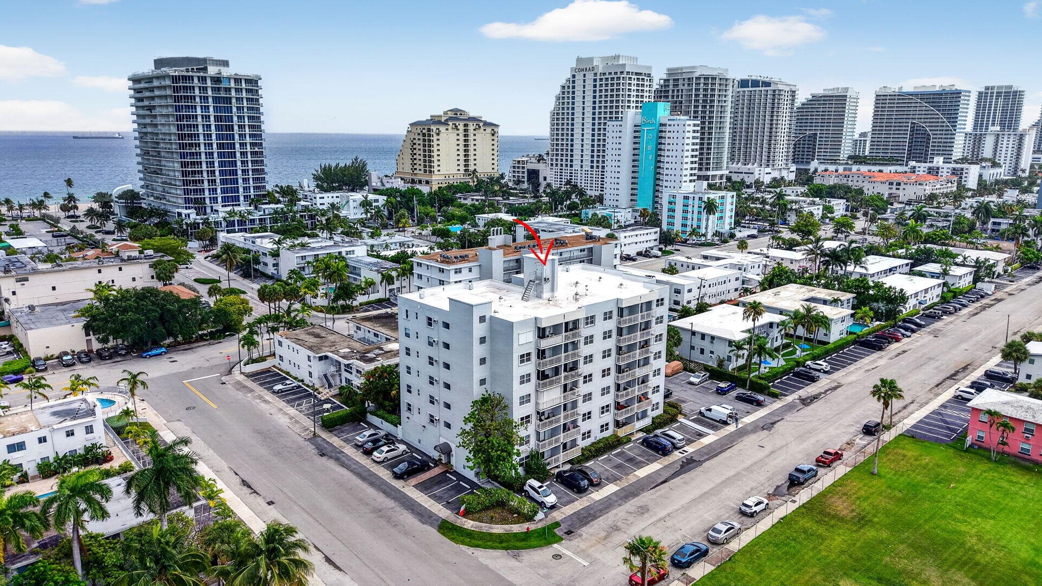 720 Orton Avenue 704, Fort Lauderdale, FL 33304 — photo 35 of 53
