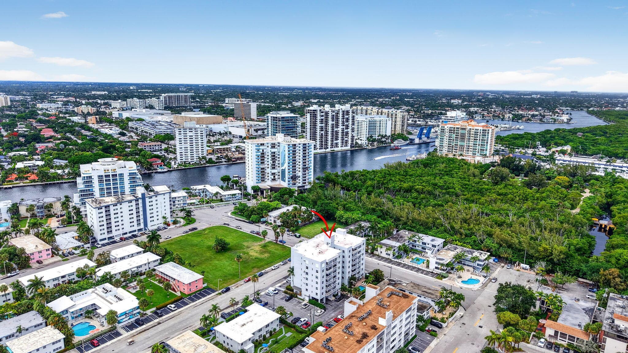 720 Orton Avenue 704, Fort Lauderdale, FL 33304 — photo 42 of 53