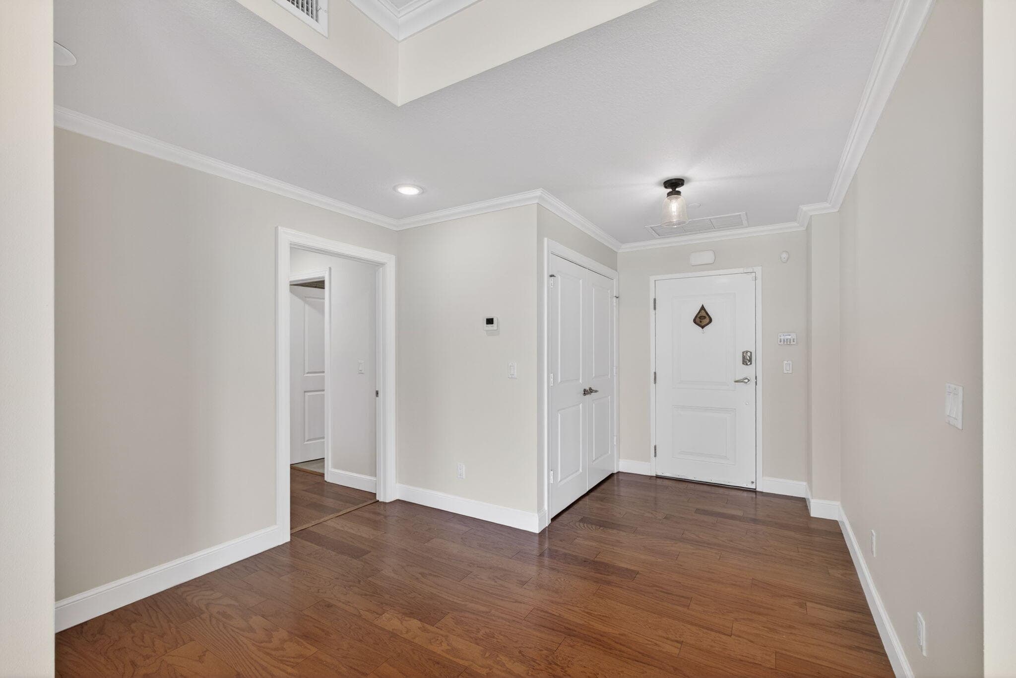 712 Bay Colony Drive S, Juno Beach, FL 33408 — photo 8 of 49