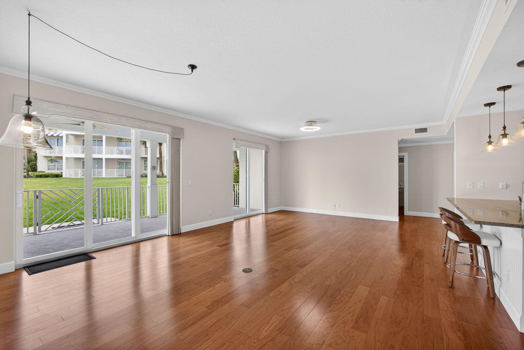 712 Bay Colony Drive S, Juno Beach, FL 33408 — photo 14 of 49