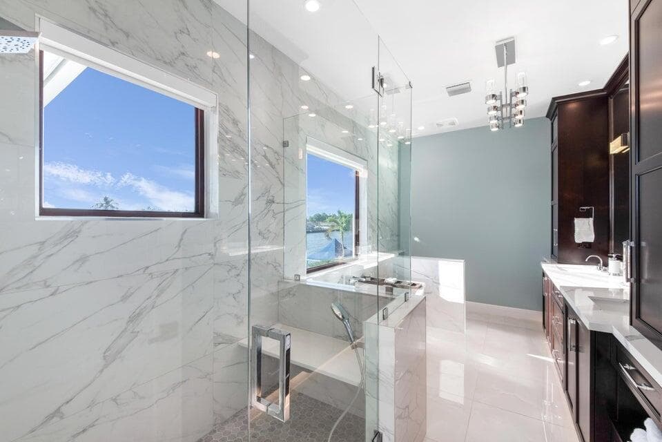 4555 W Tradewinds Avenue, Lauderdale-By-The-Sea, FL 33308 — photo 29 of 79