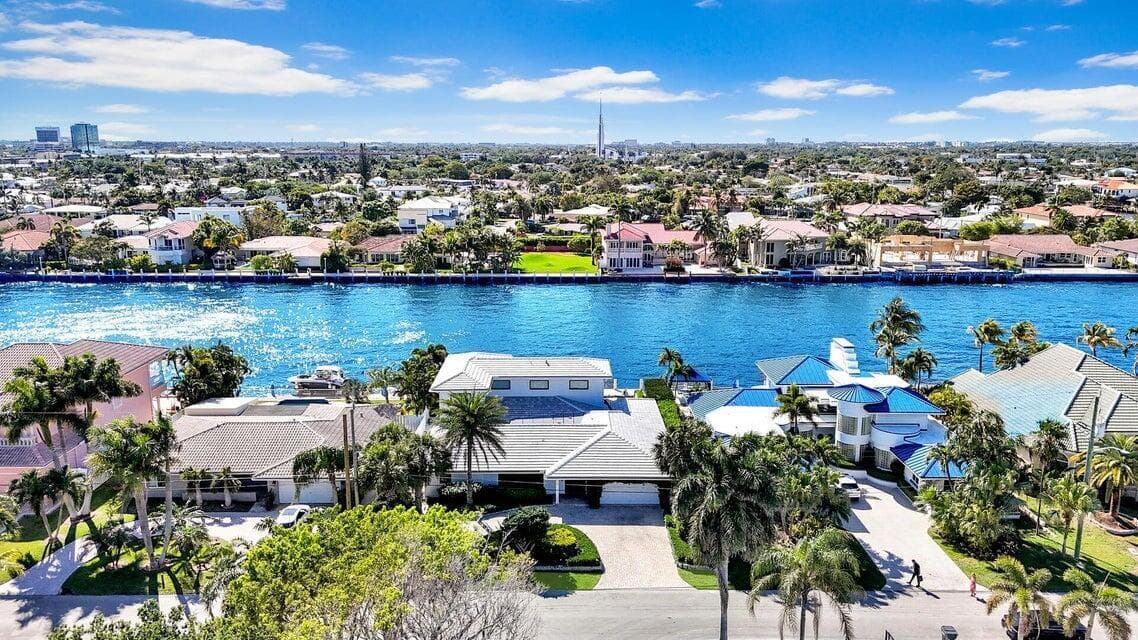 4555 W Tradewinds Avenue, Lauderdale-By-The-Sea, FL 33308 — photo 63 of 79