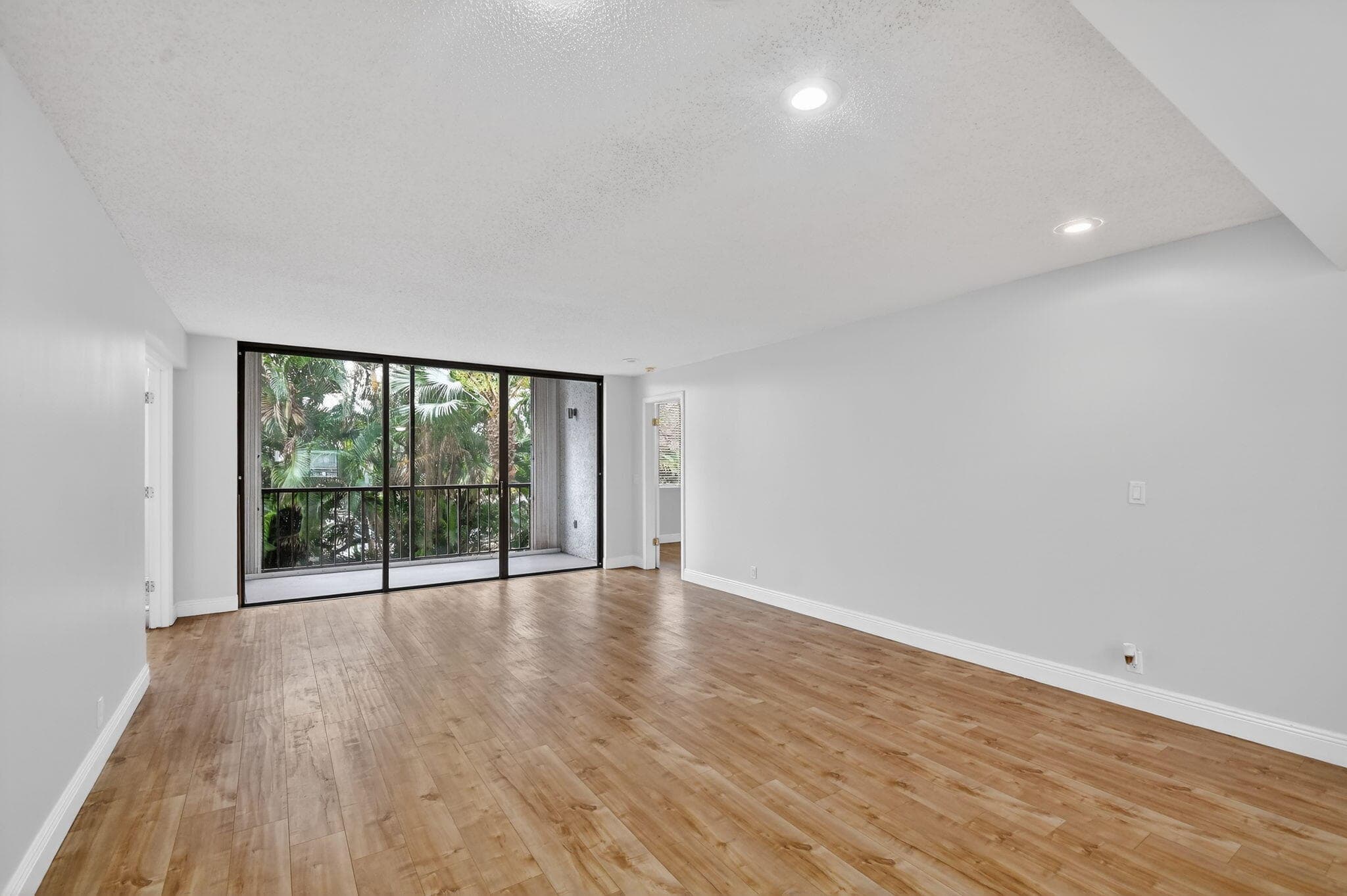 4080 Tivoli Court 206, Lake Worth, FL 33467 — photo 8 of 48