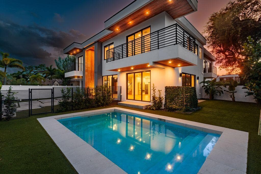 705 SW 8th Terrace, Fort Lauderdale, FL 33315 — photo 2 of 56
