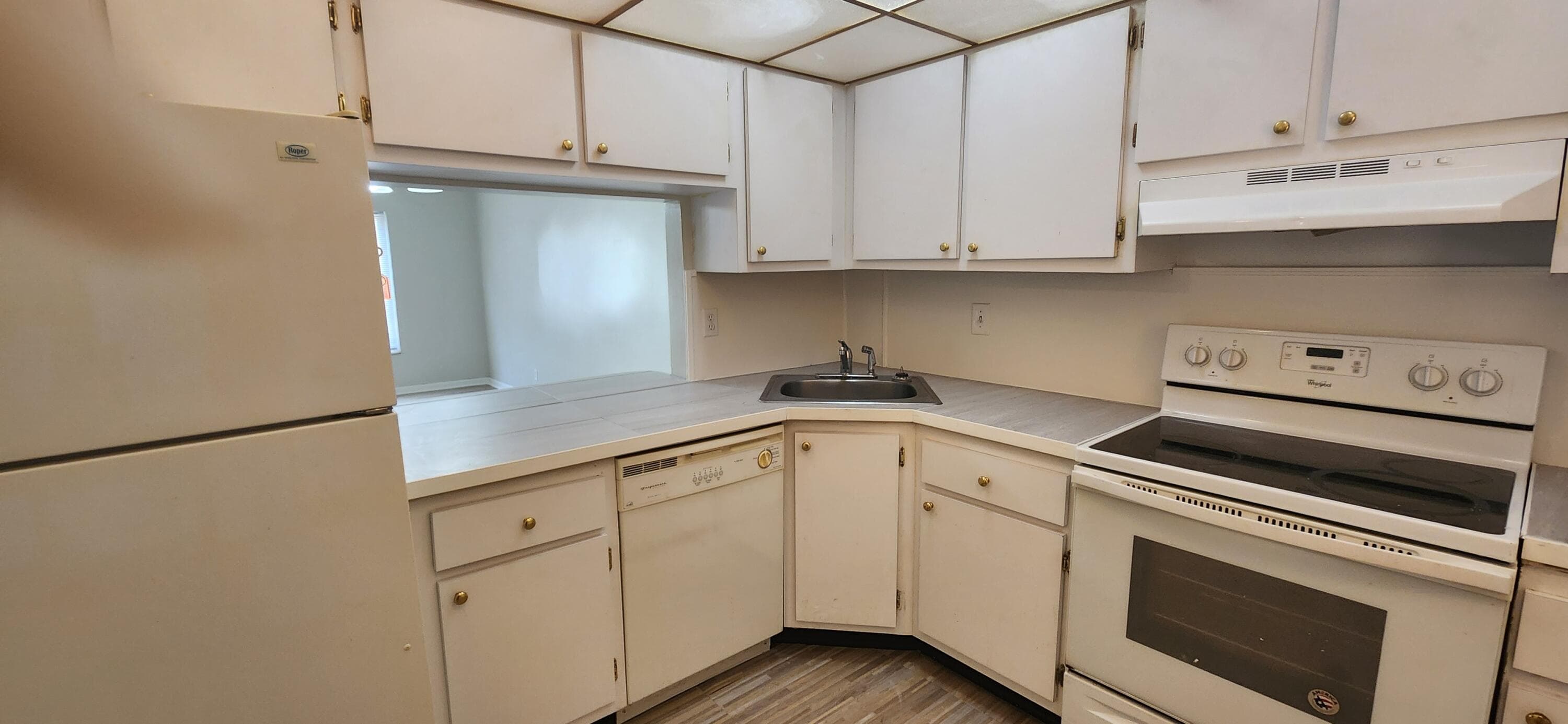 1420 SE 4th Avenue SE 2, Pompano Beach, FL 33060 — photo 16 of 38