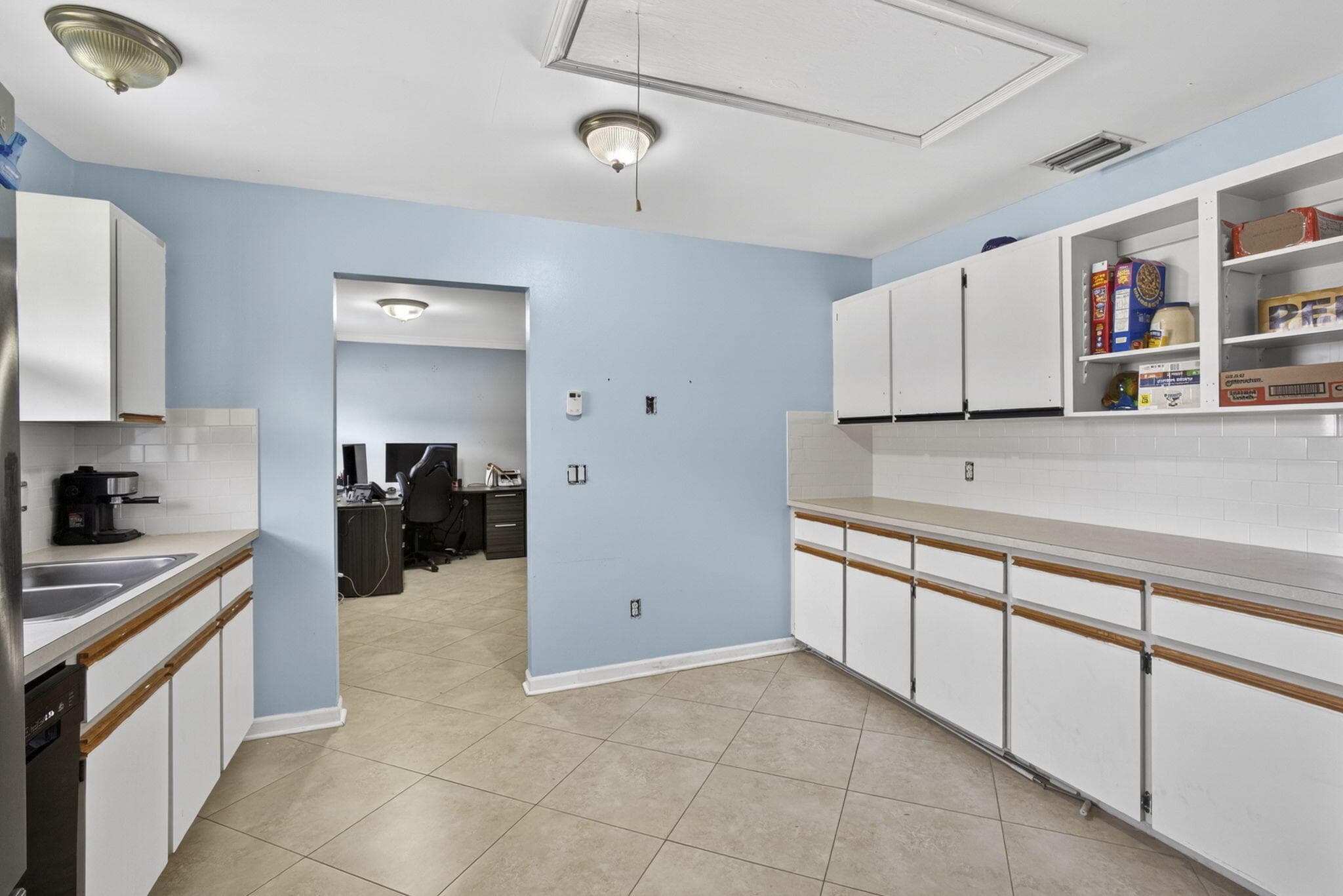 106 Segovia Court, Royal Palm Beach, FL 33411 — photo 22 of 91