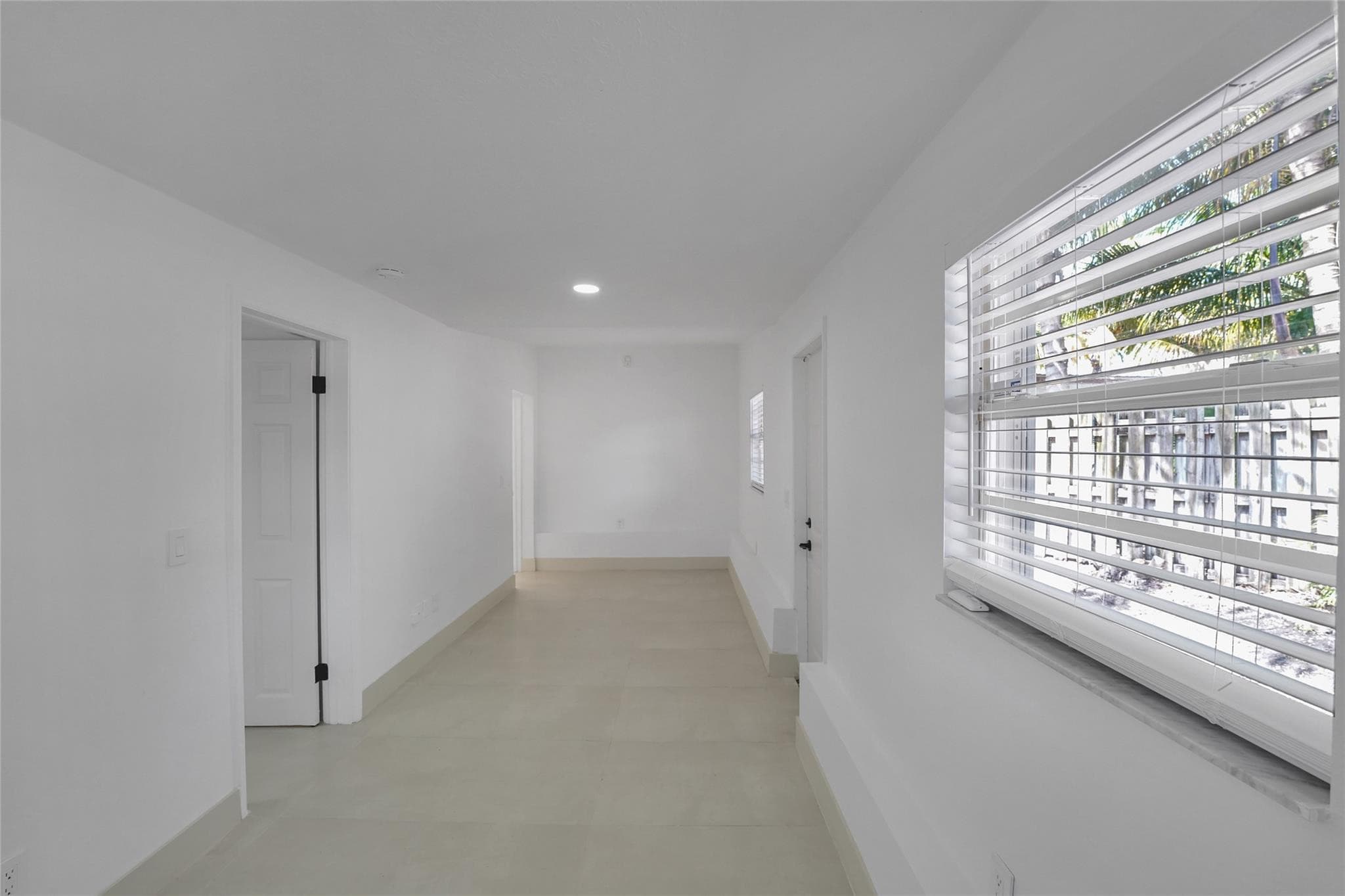 812 NE 4th Avenue, Pompano Beach, FL 33060 — photo 36 of 45