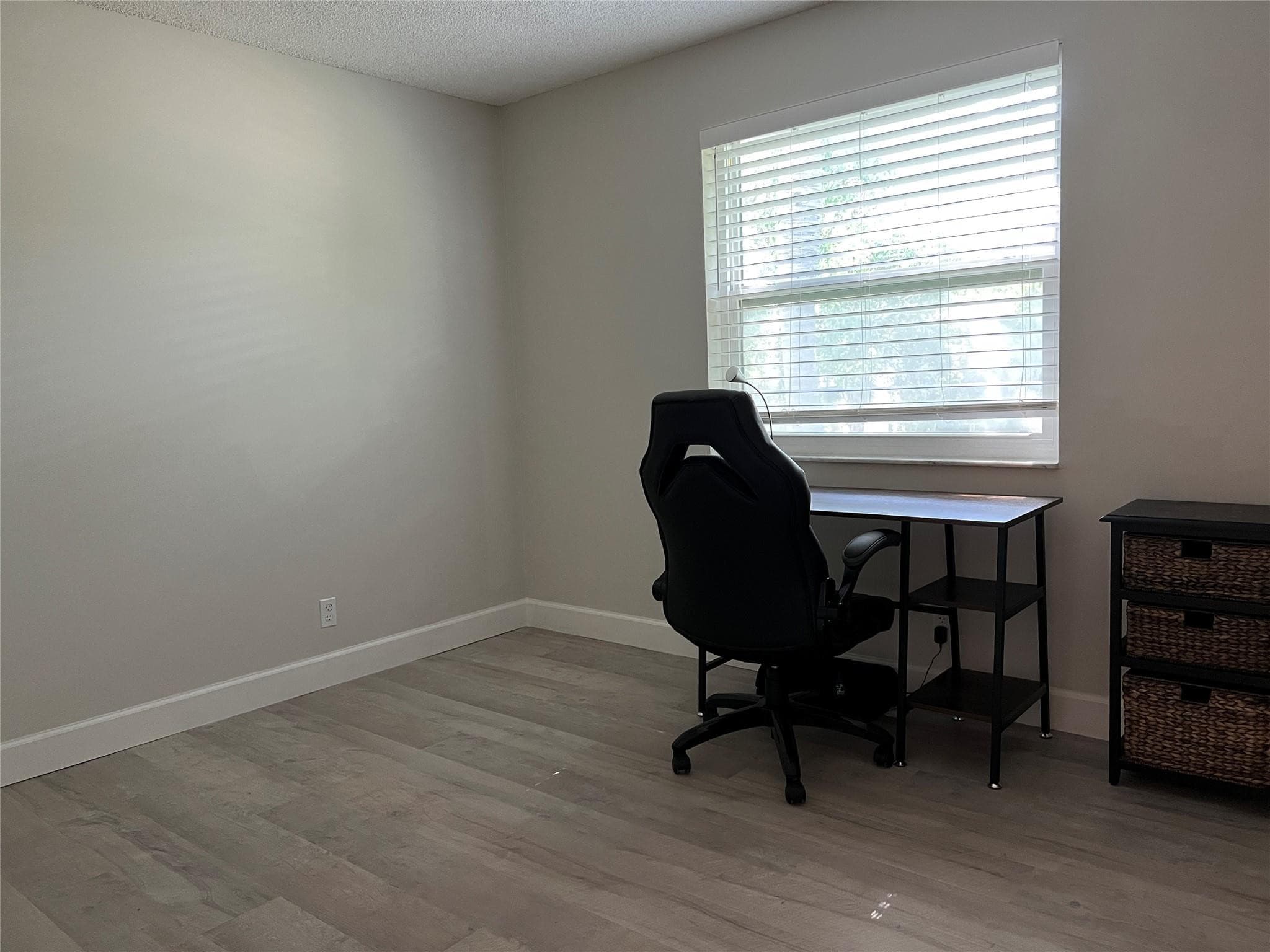 2220 N Cypress Bend Drive 301, Pompano Beach, FL 33069 — photo 14 of 25