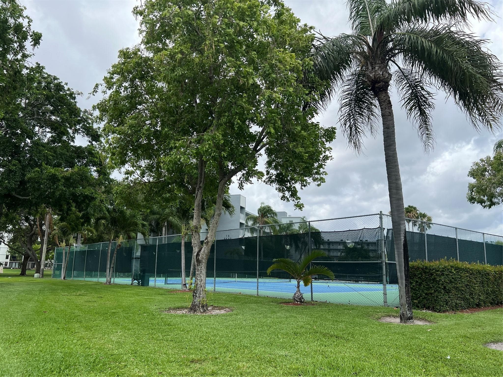 2220 N Cypress Bend Drive 301, Pompano Beach, FL 33069 — photo 23 of 25