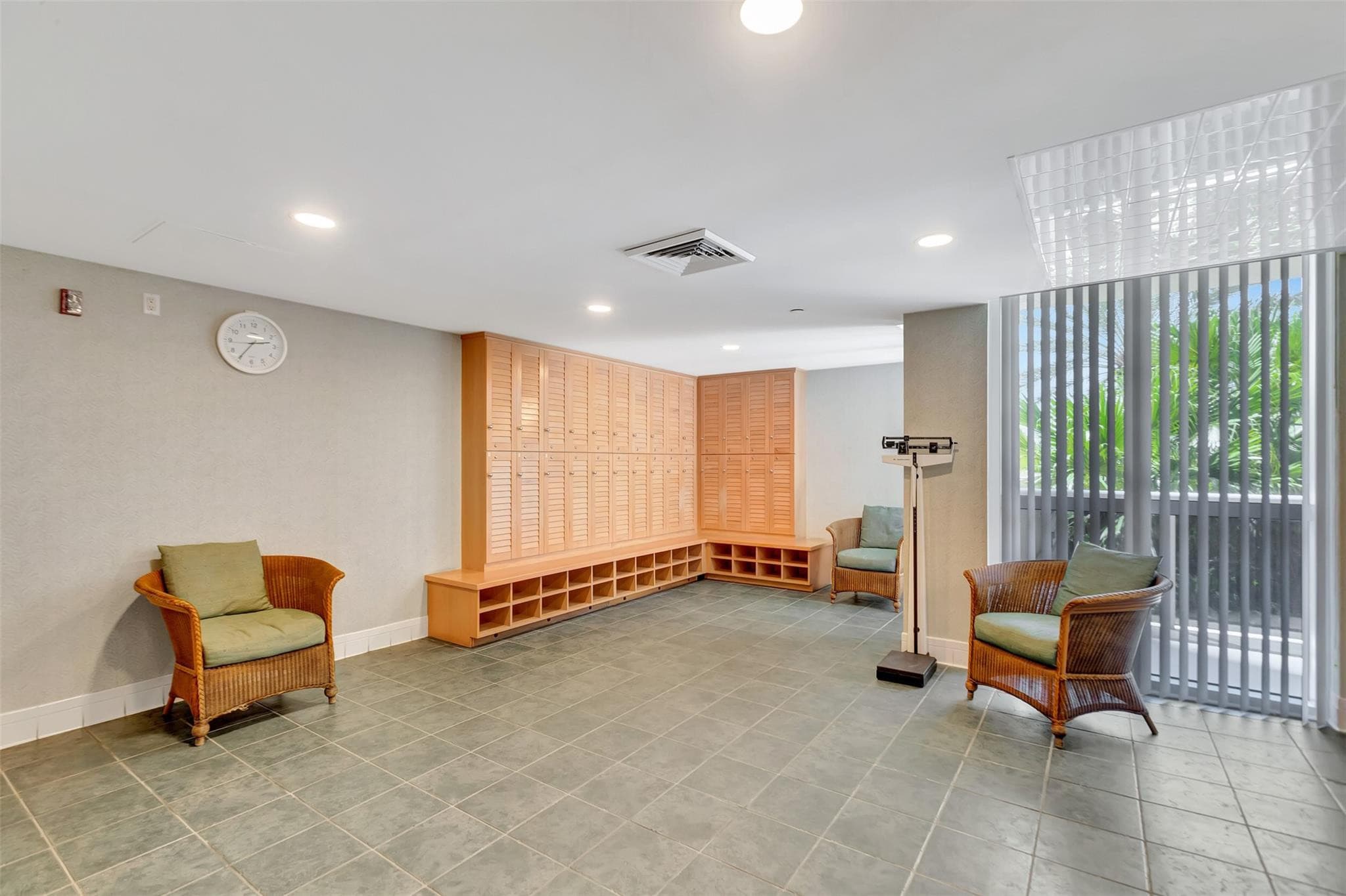 3100 N Ocean Boulevard N 1605, Fort Lauderdale, FL 33308 — photo 39 of 50