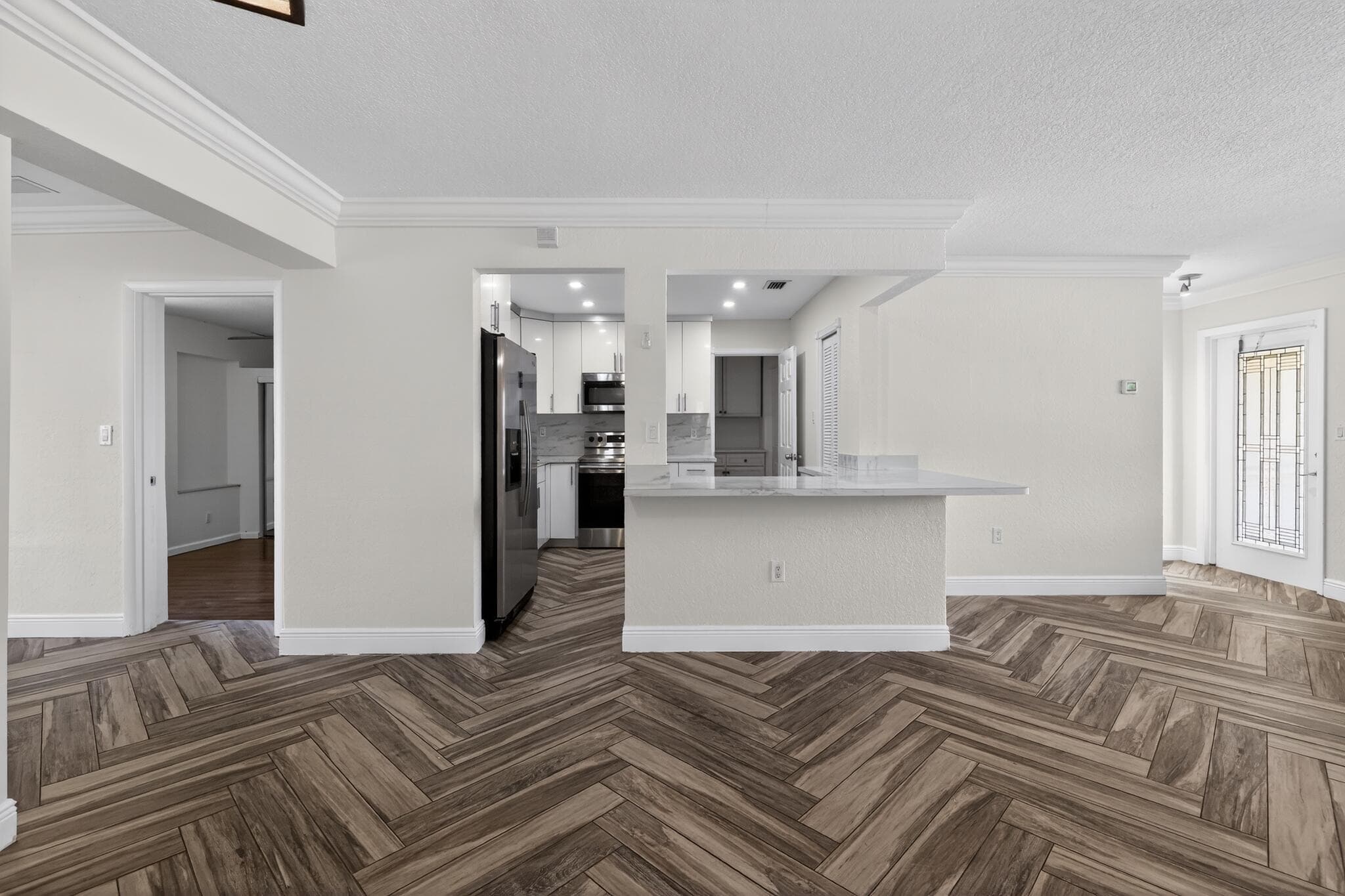 8580 NW 12th Street, Pembroke Pines, FL 33024 — photo 11 of 44