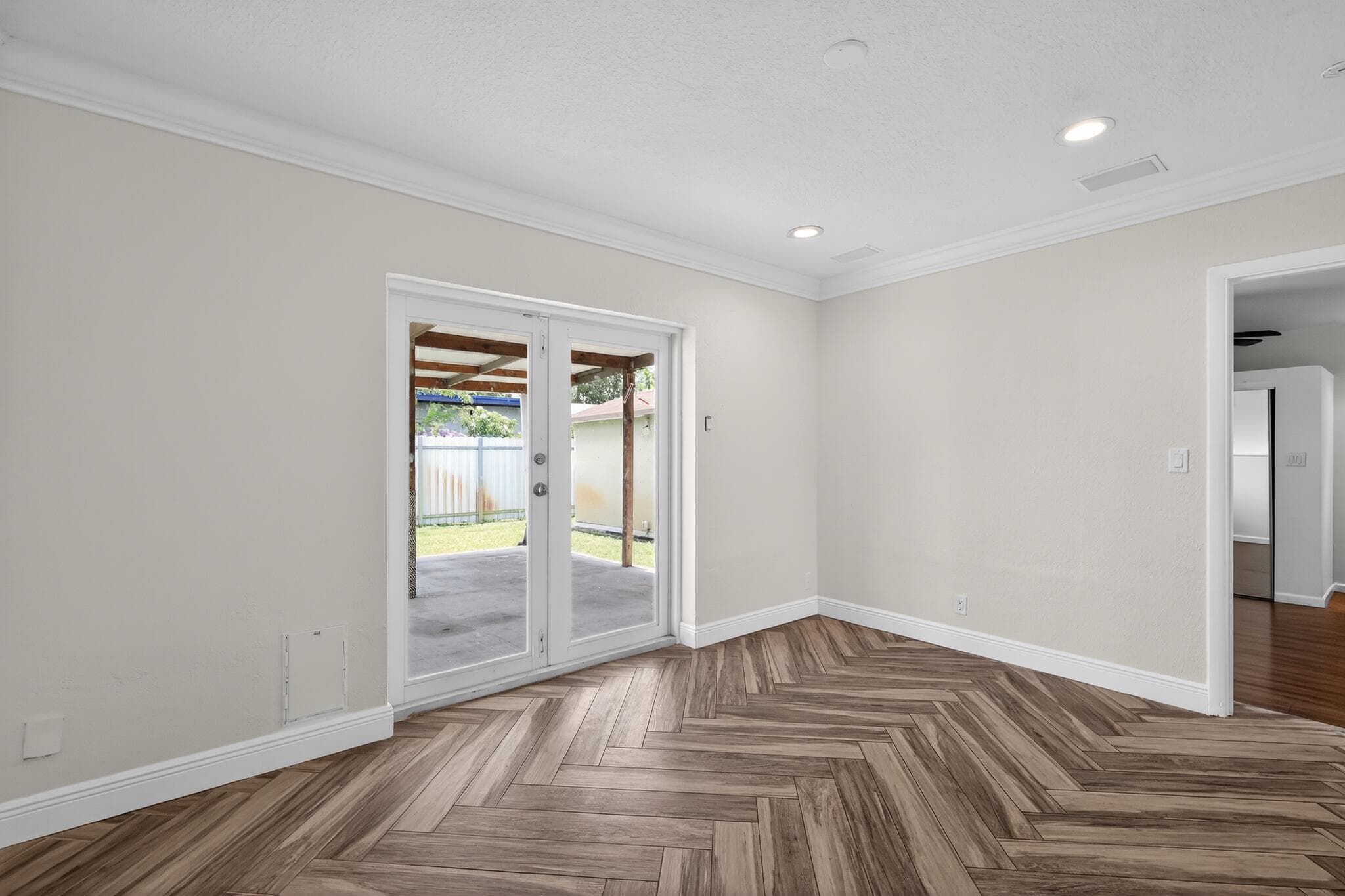 8580 NW 12th Street, Pembroke Pines, FL 33024 — photo 18 of 44