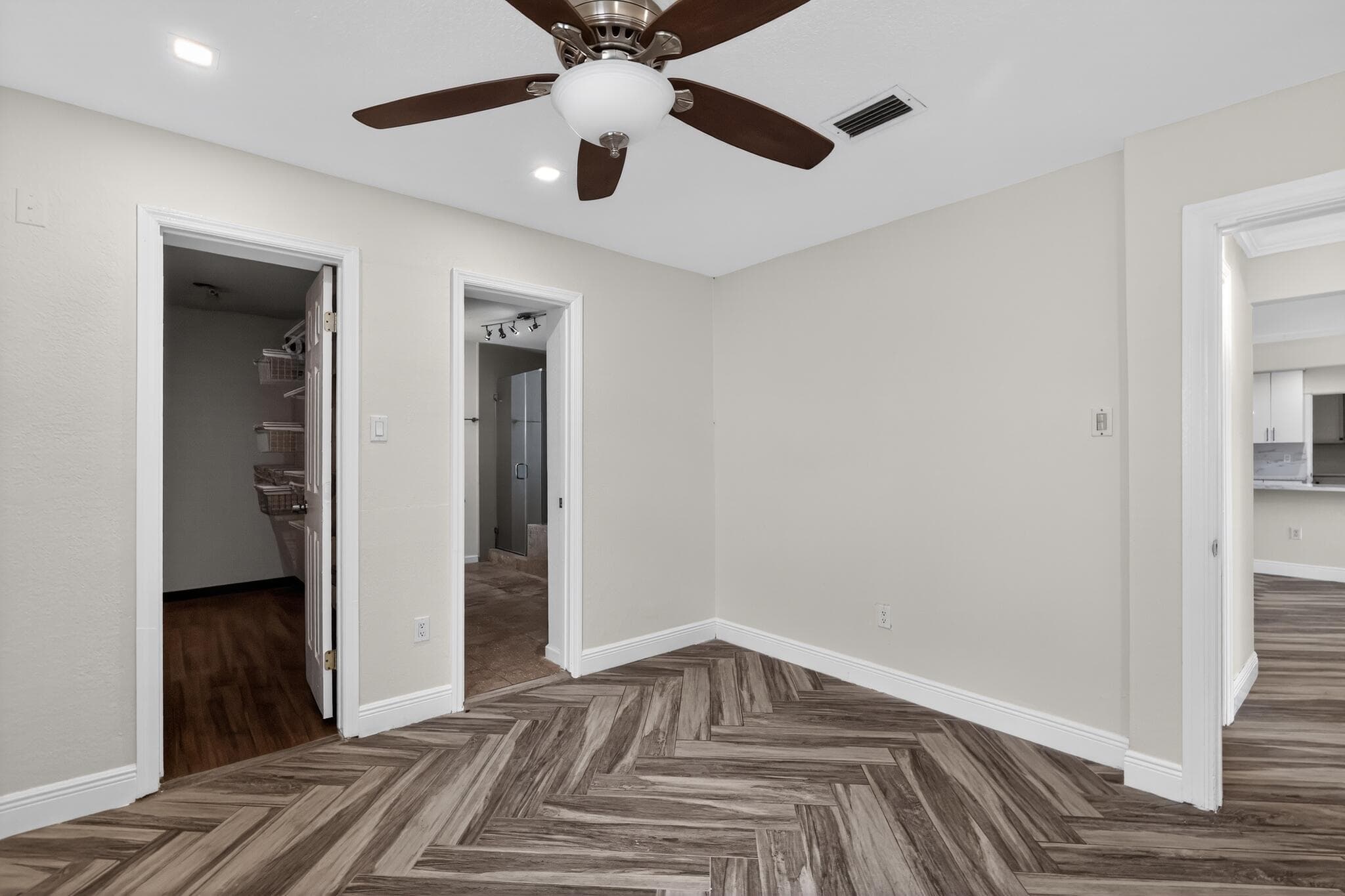 8580 NW 12th Street, Pembroke Pines, FL 33024 — photo 20 of 44