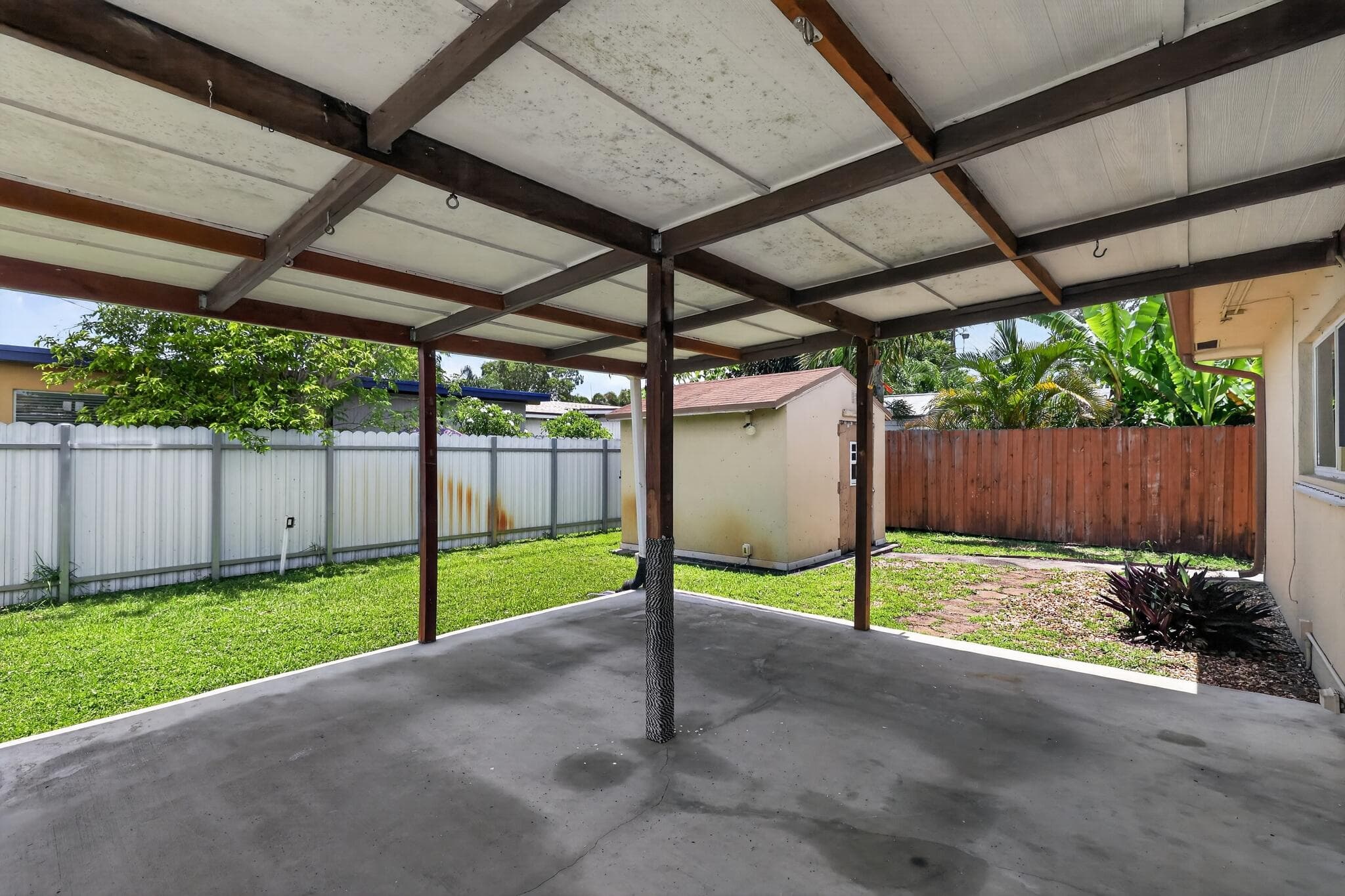 8580 NW 12th Street, Pembroke Pines, FL 33024 — photo 38 of 44