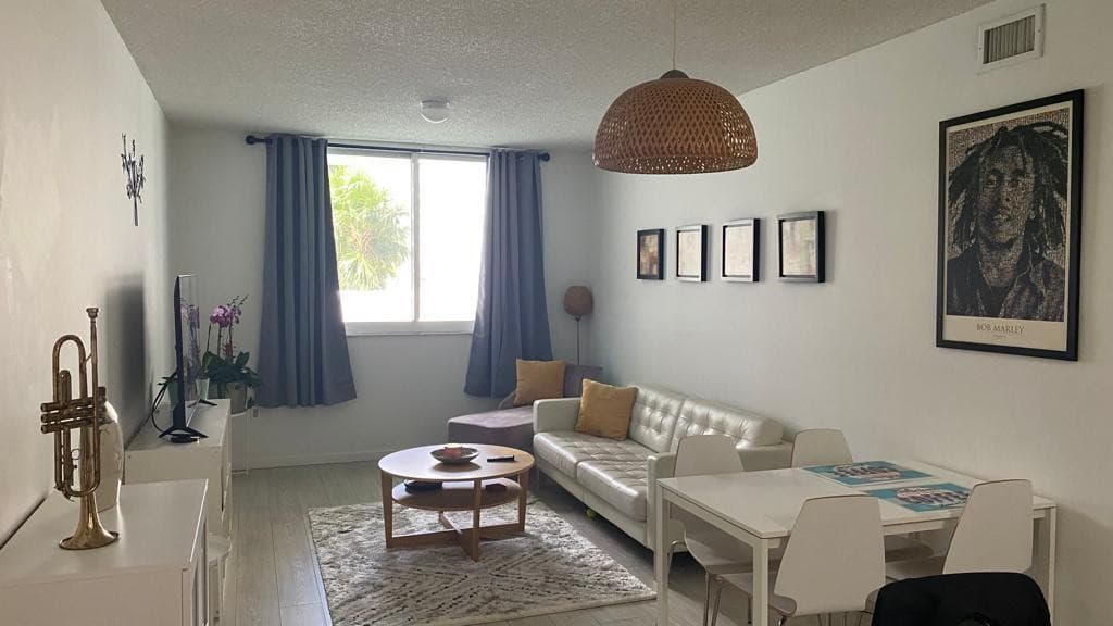 185 SE 14th Terrace SE 711, Miami, FL 33131 — photo 3 of 30