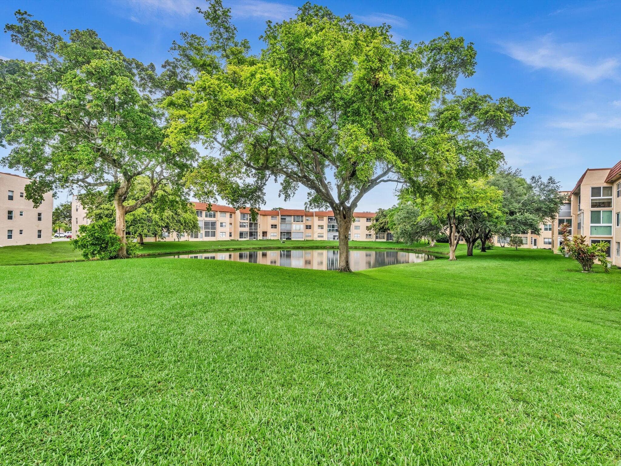 9301 Sunrise Lakes Boulevard, Sunrise, FL 33322 — photo 5 of 69