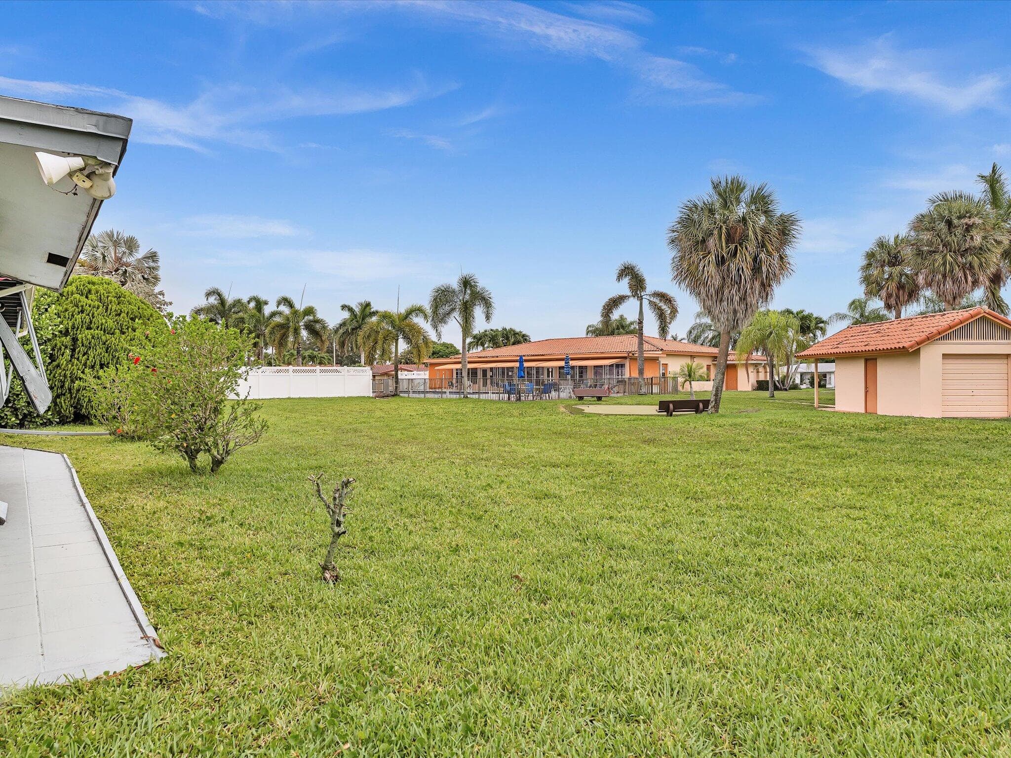 4514 NW 43rd Terrace, Tamarac, FL 33319 — photo 7 of 61