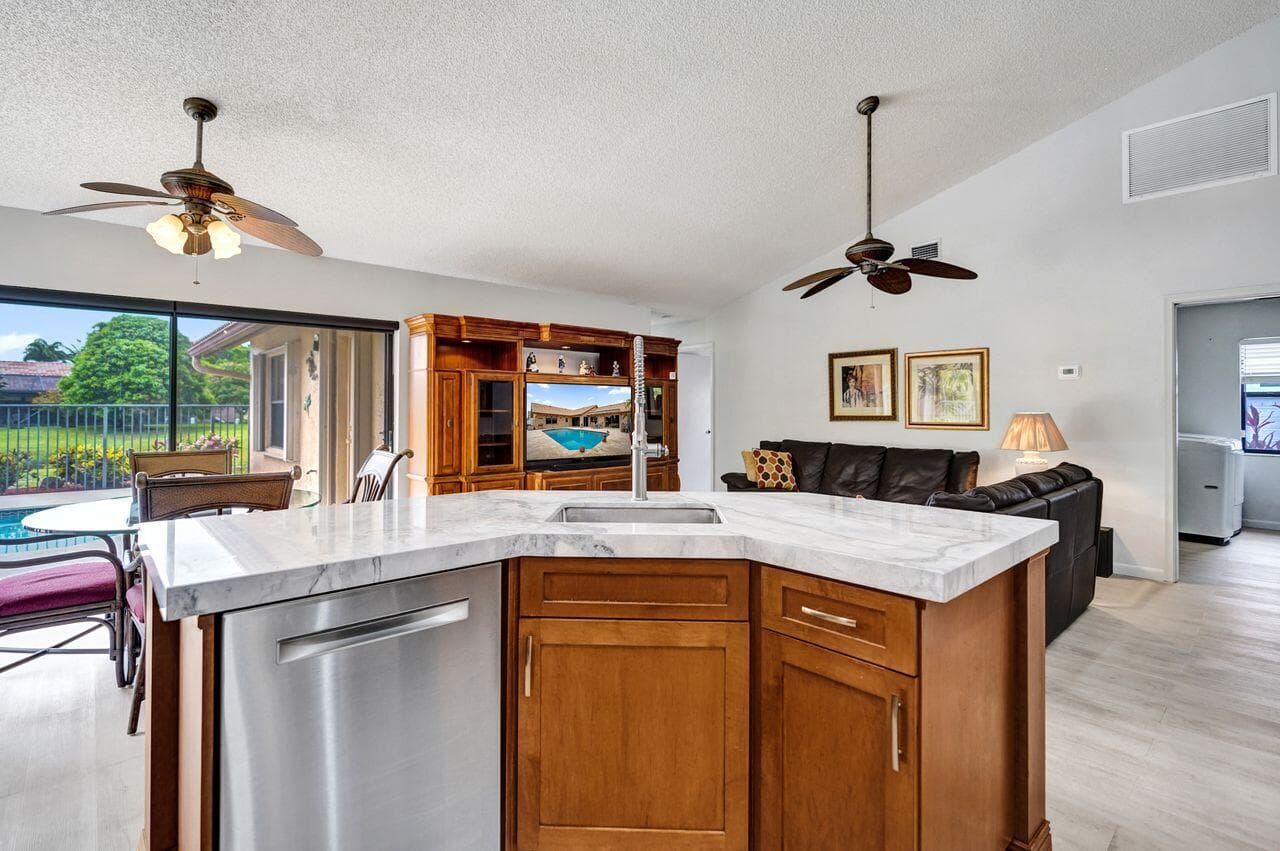 6063 Sunberry Circle, Boynton Beach, FL 33437 — photo 23 of 95