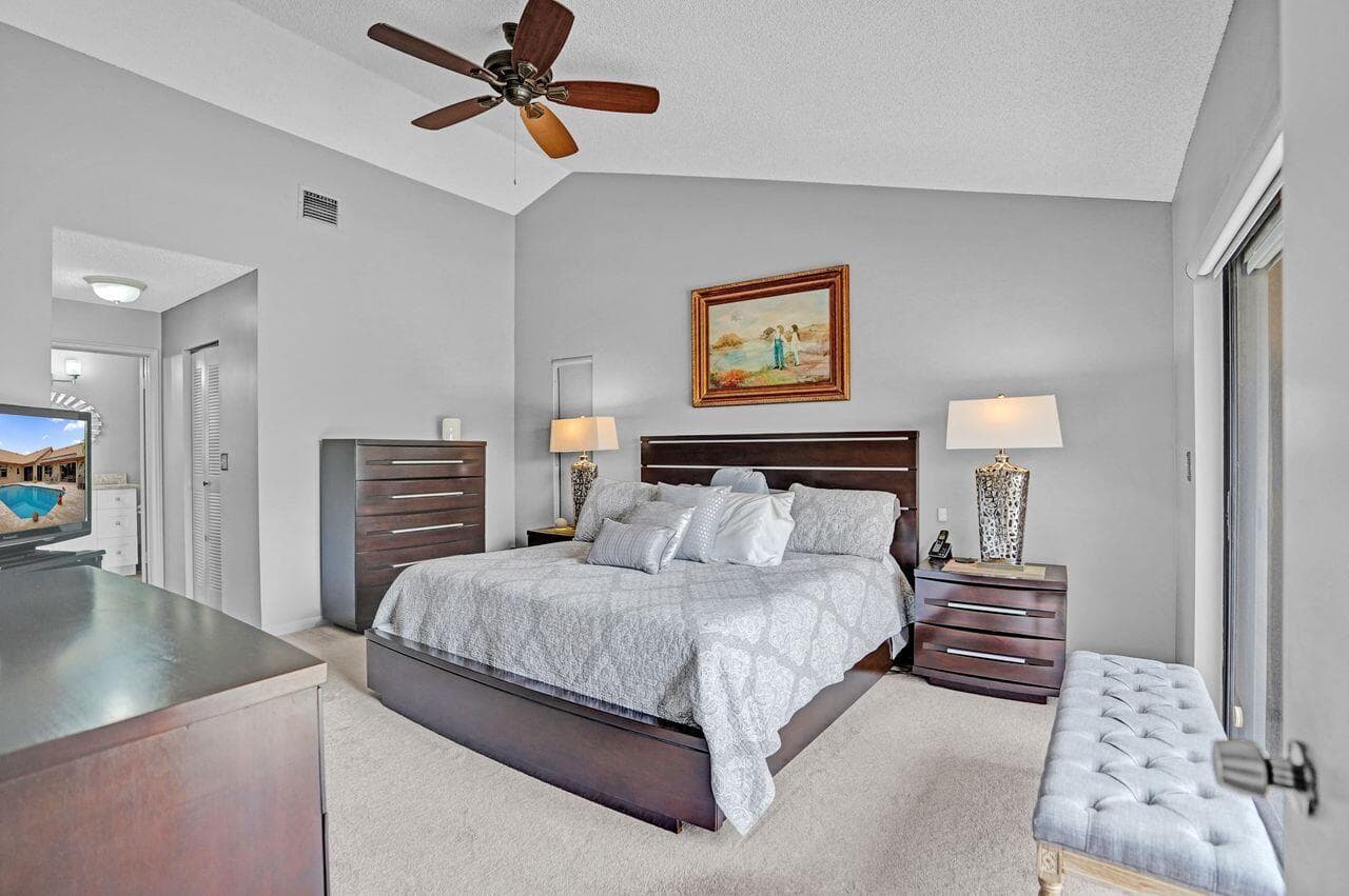 6063 Sunberry Circle, Boynton Beach, FL 33437 — photo 10 of 95