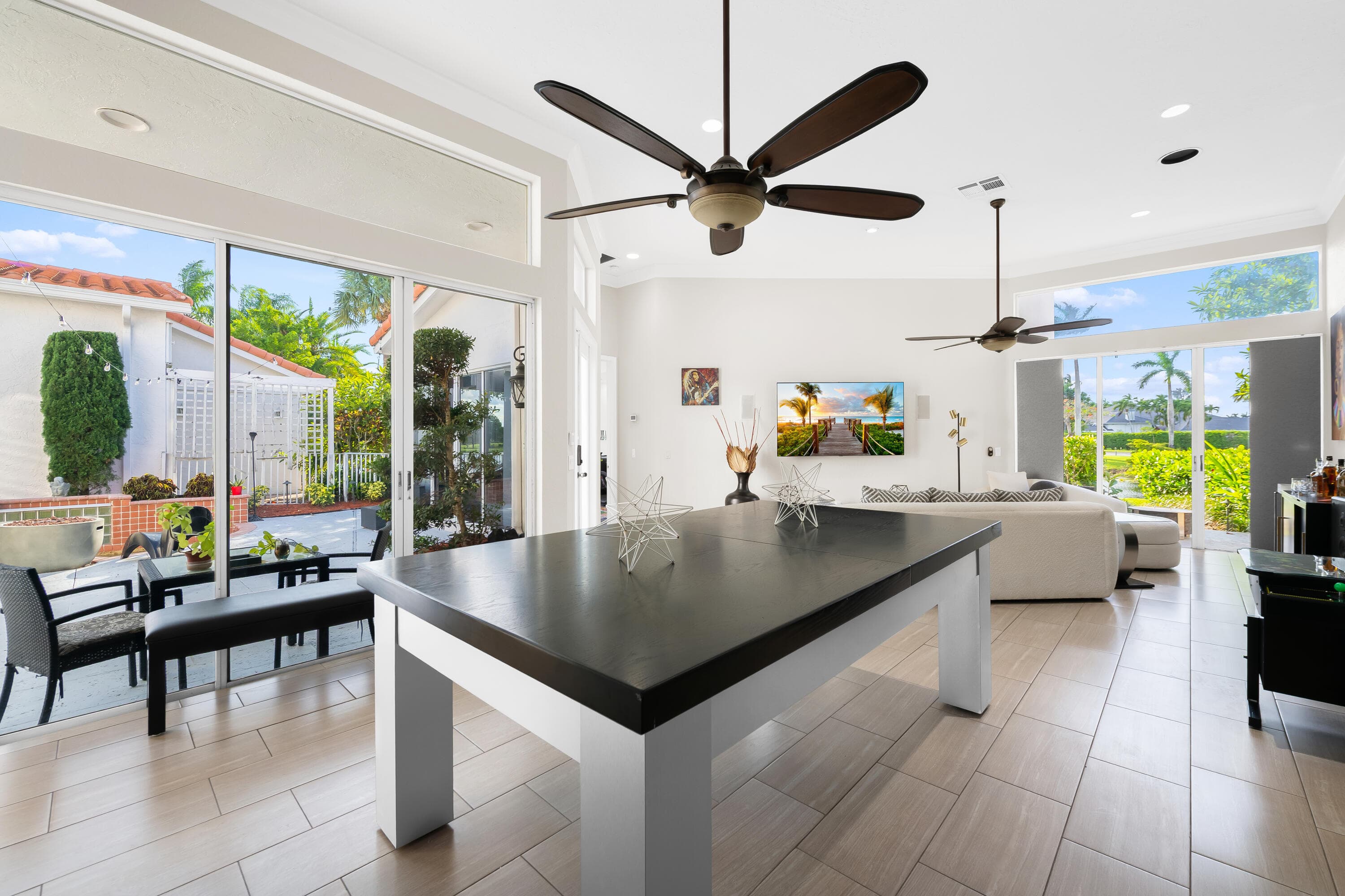 980 Bel Aire Drive West, Pembroke Pines, FL 33027 — photo 25 of 73