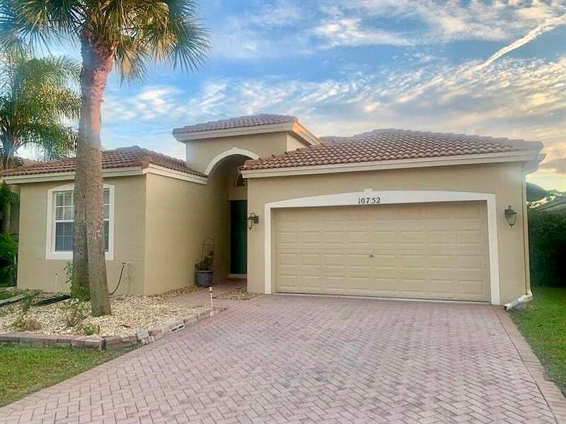 10752 Oak Bend Way, Wellington, FL 33414 — photo 3 of 24