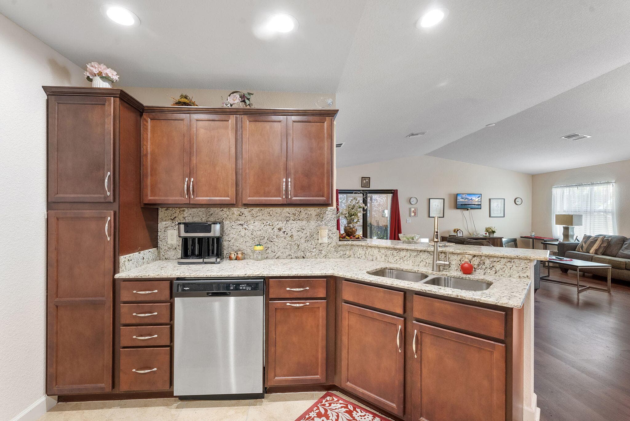 4 S Alhambra S, Port St. Lucie, FL 34952 — photo 4 of 22