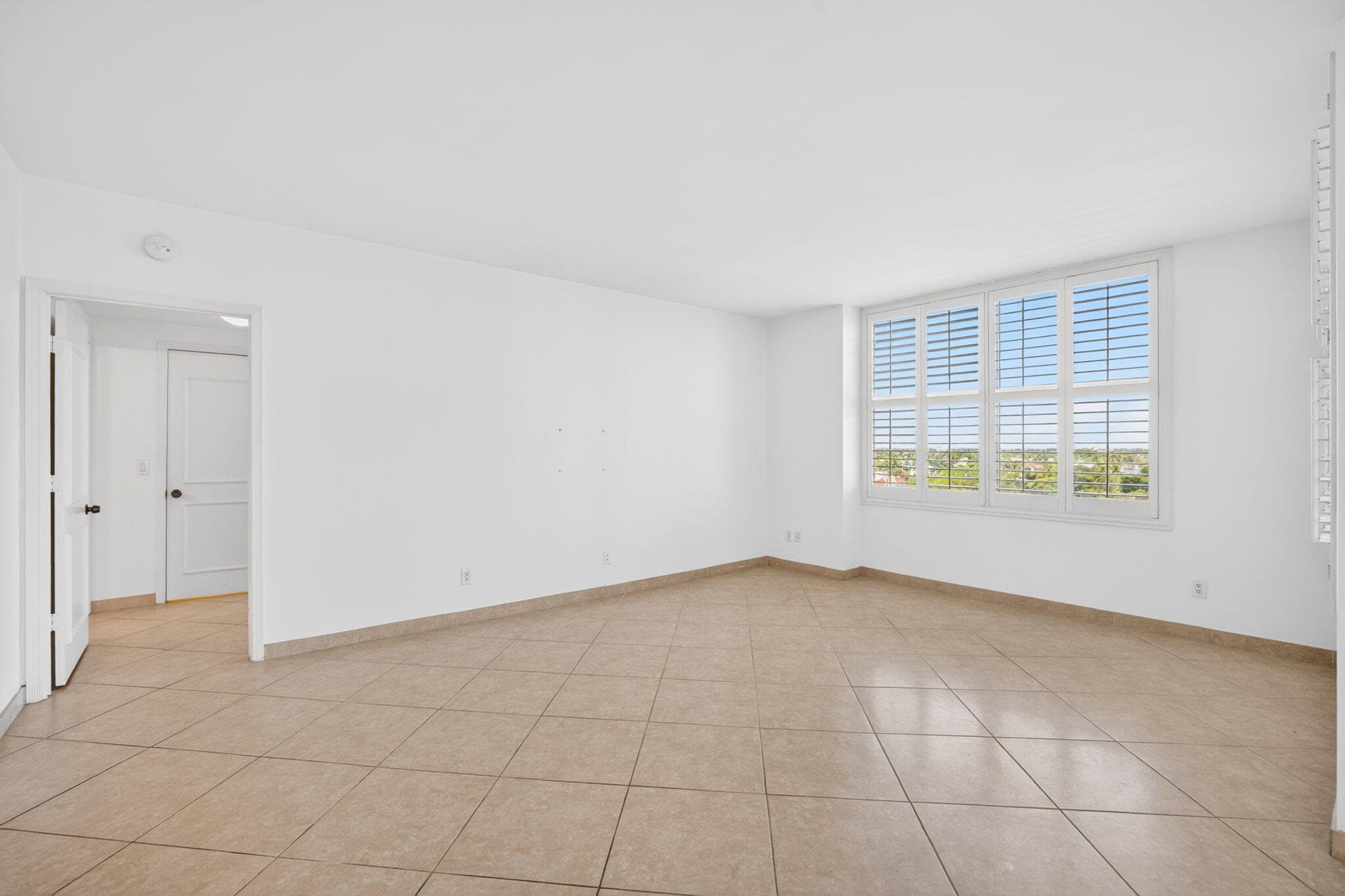 2100 N Ocean Boulevard 8b, Fort Lauderdale, FL 33305 — photo 11 of 30