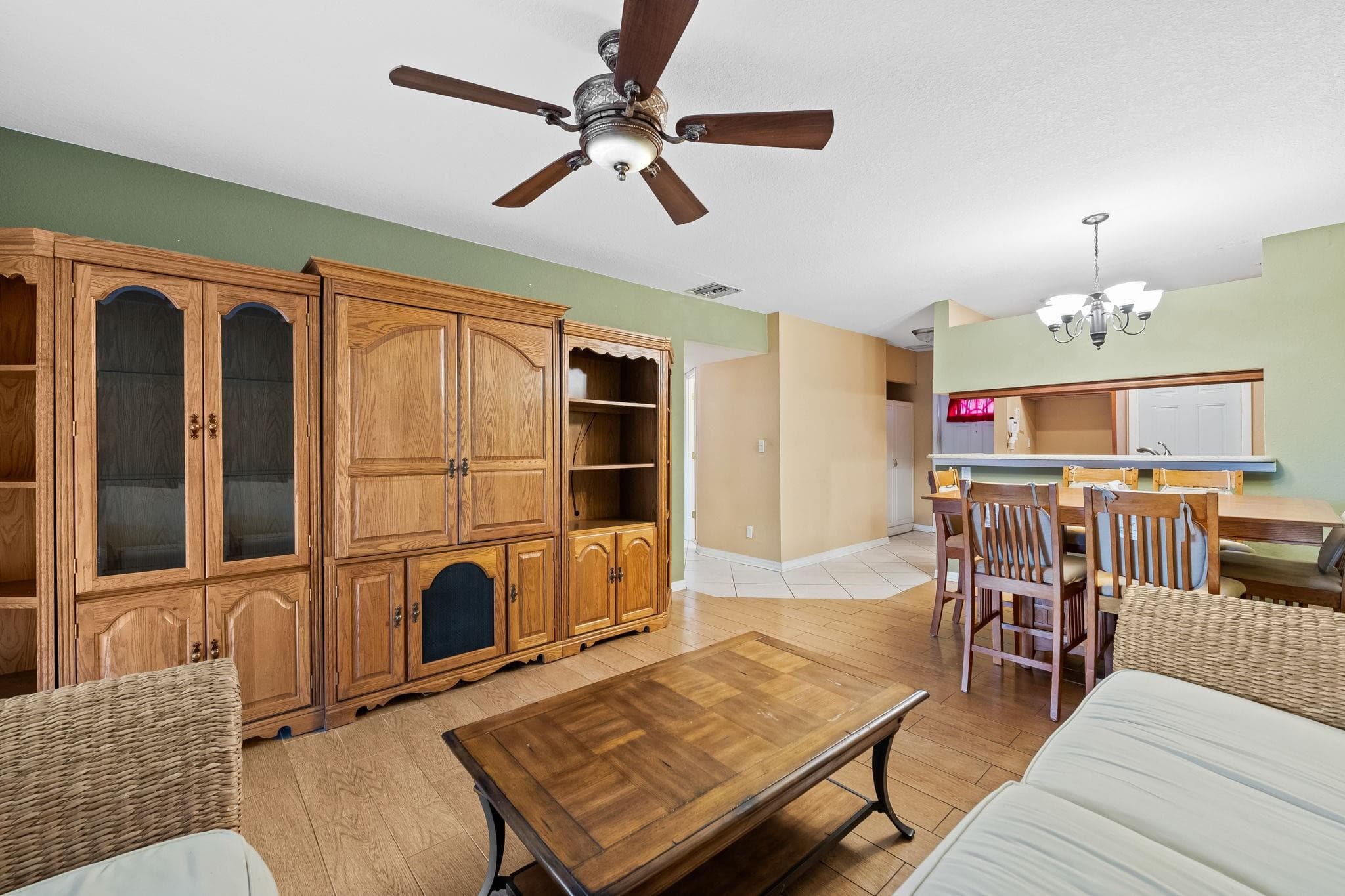 5151 W Oakland Park Boulevard 309, Lauderdale Lakes, FL 33313 — photo 8 of 26