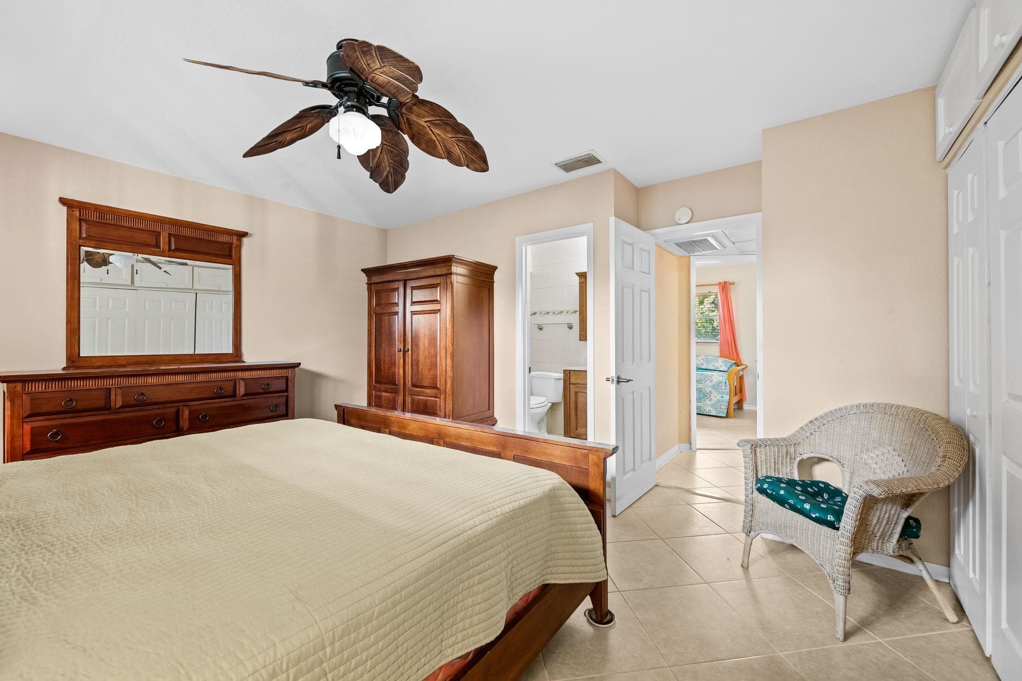 5151 W Oakland Park Boulevard 309, Lauderdale Lakes, FL 33313 — photo 12 of 26