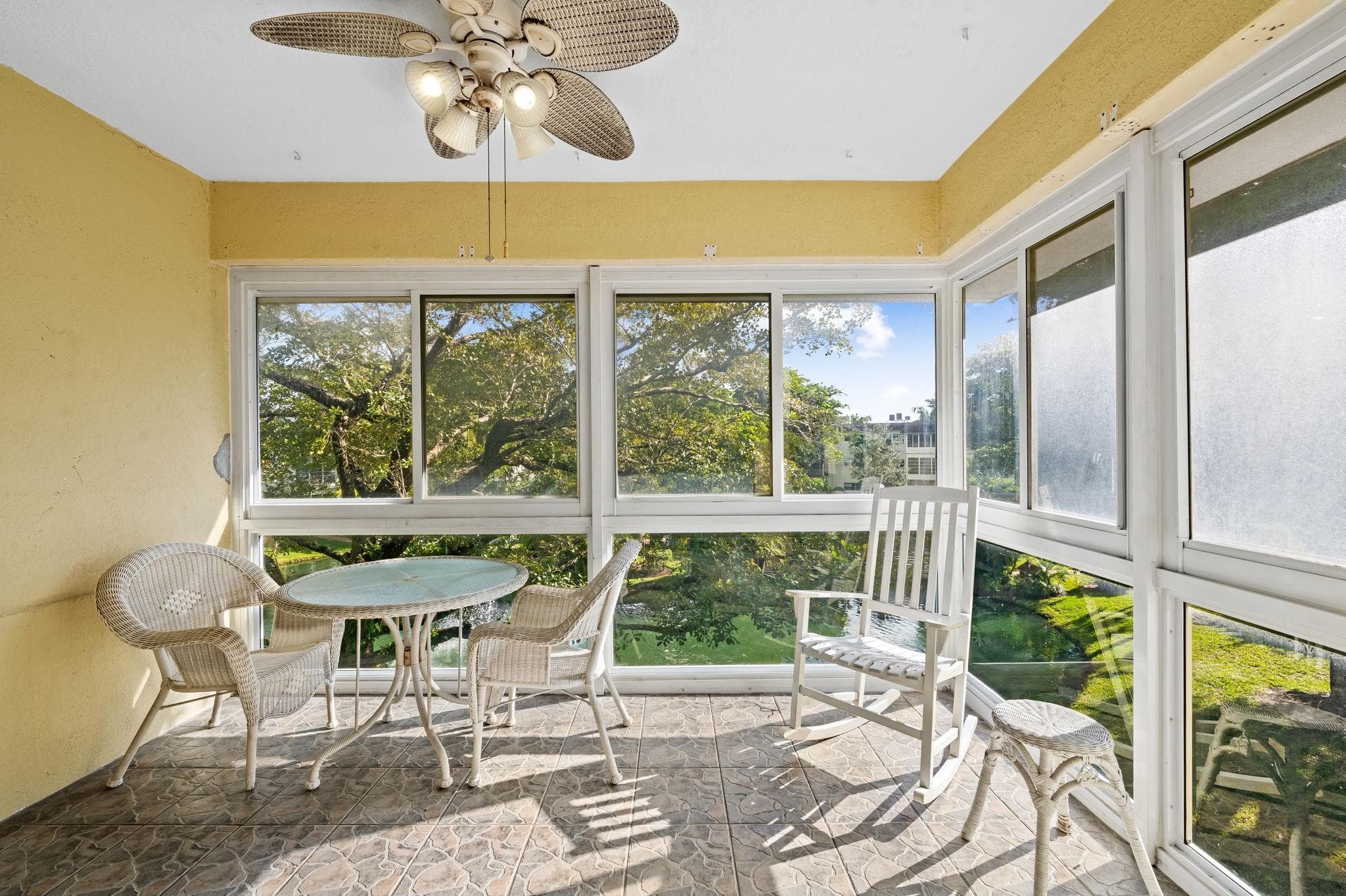 5151 W Oakland Park Boulevard 309, Lauderdale Lakes, FL 33313 — photo 3 of 26
