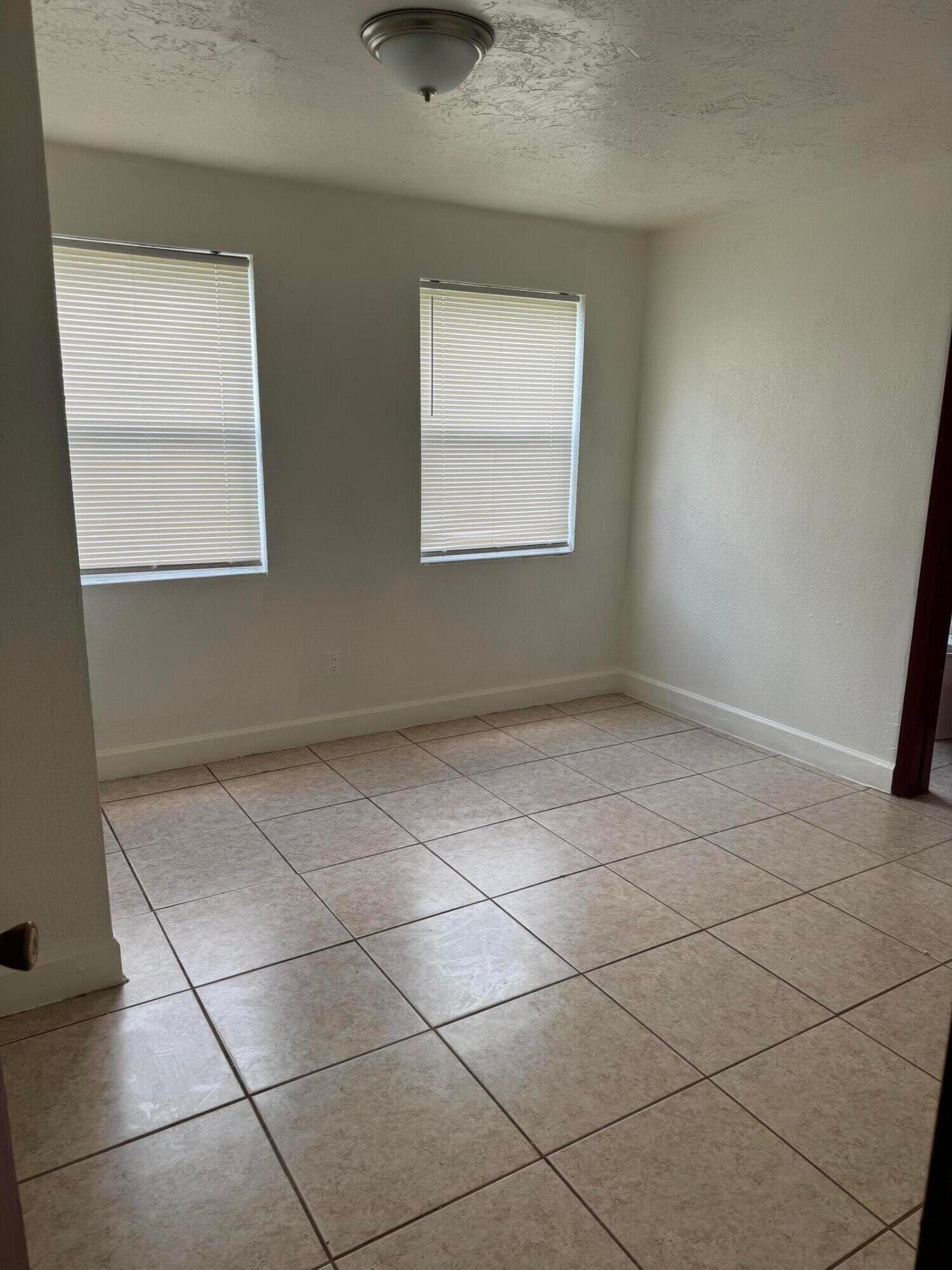 2221 NW 6th Court, Fort Lauderdale, FL 33311 — photo 7 of 27