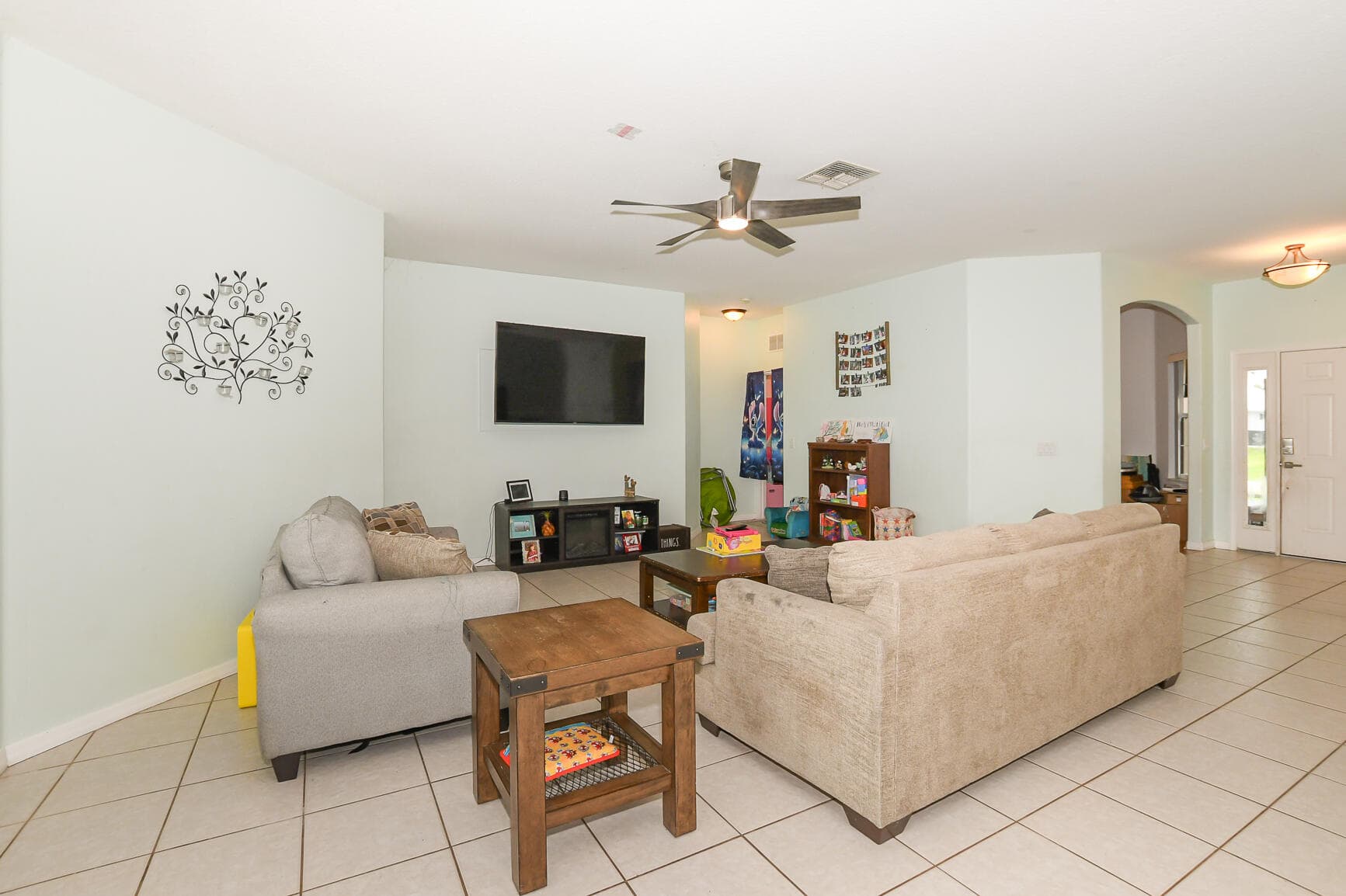 1441 SW Jacksonville Avenue, Port St. Lucie, FL 34953 — photo 12 of 37